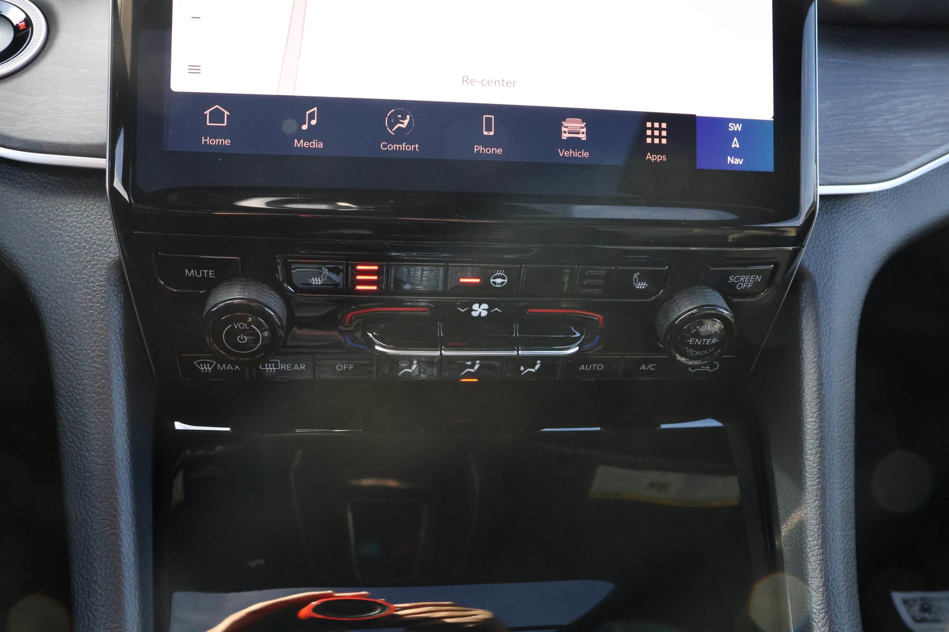 2025 JEEP GRAND CHEROKEE - Image 21