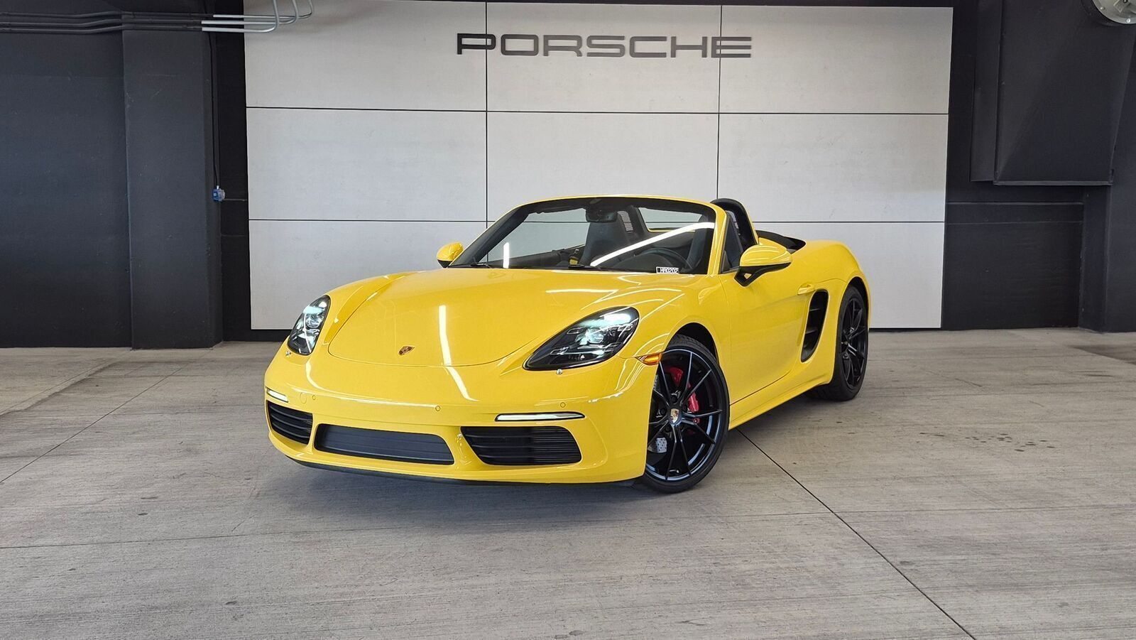 2024 Porsche 718 Boxster S RWD
