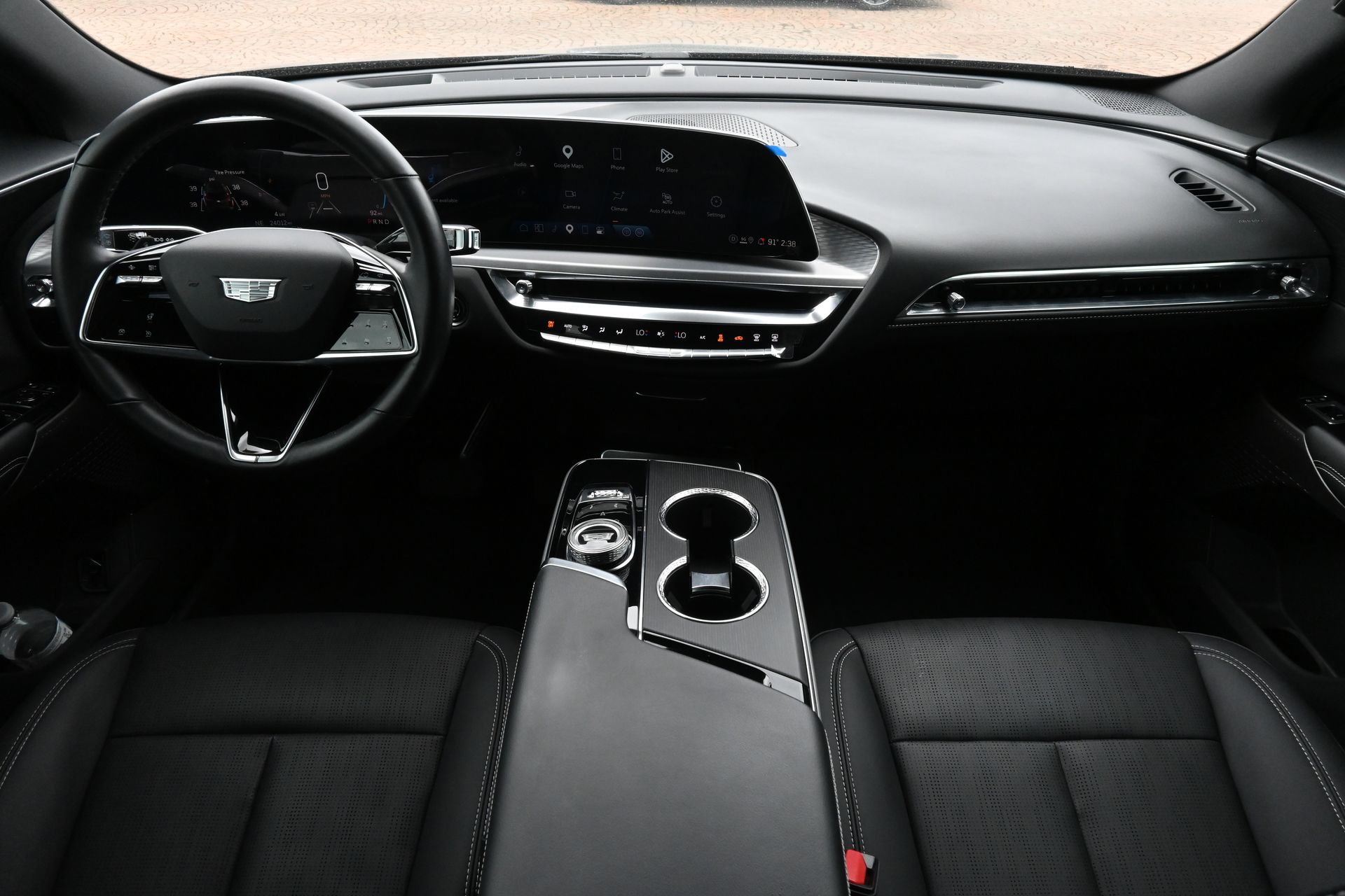 2024 Cadillac LYRIQ Luxury Green at Central Houston Nissan