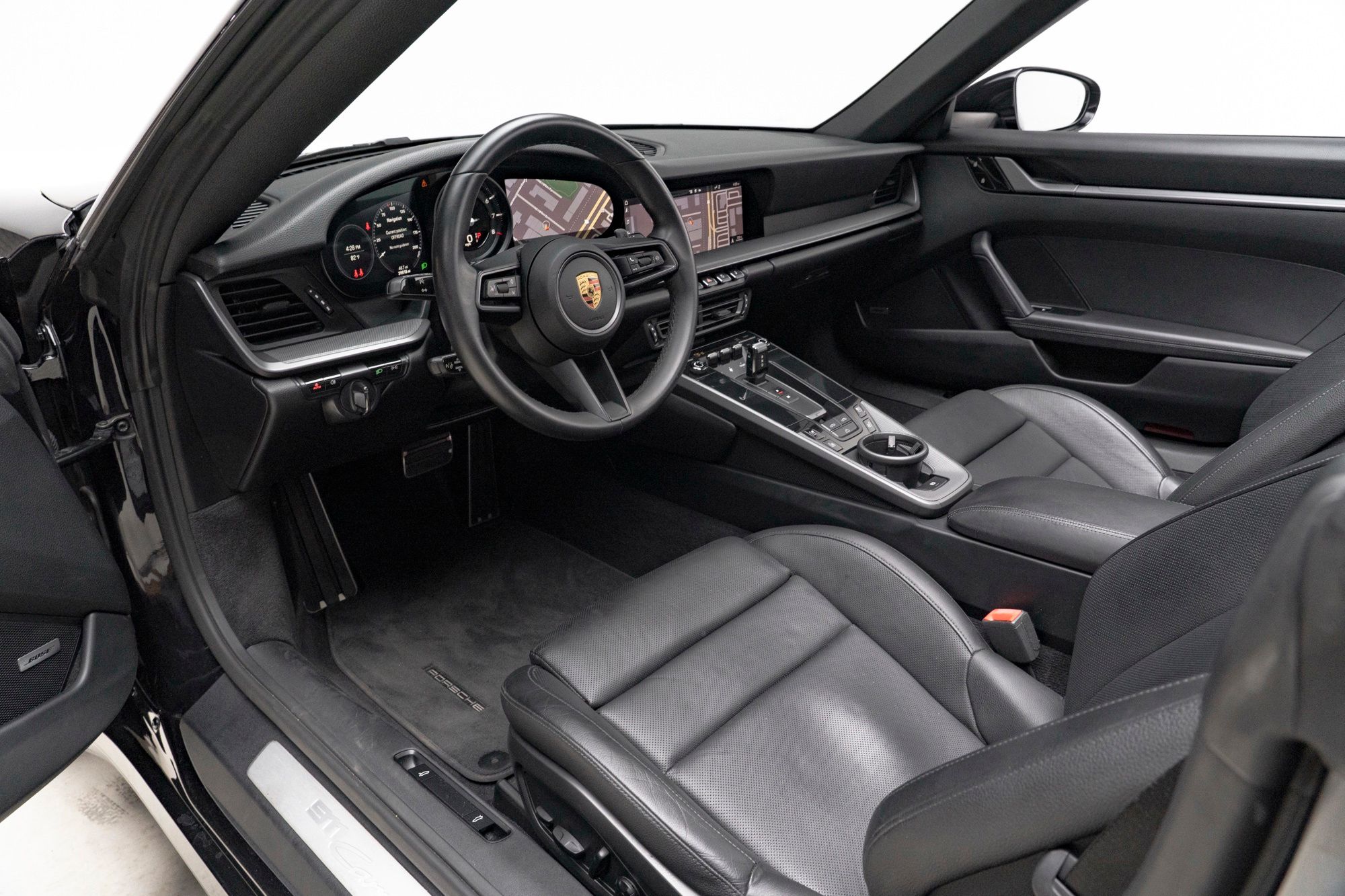 2021 Porsche 911 - Thumbnail 4