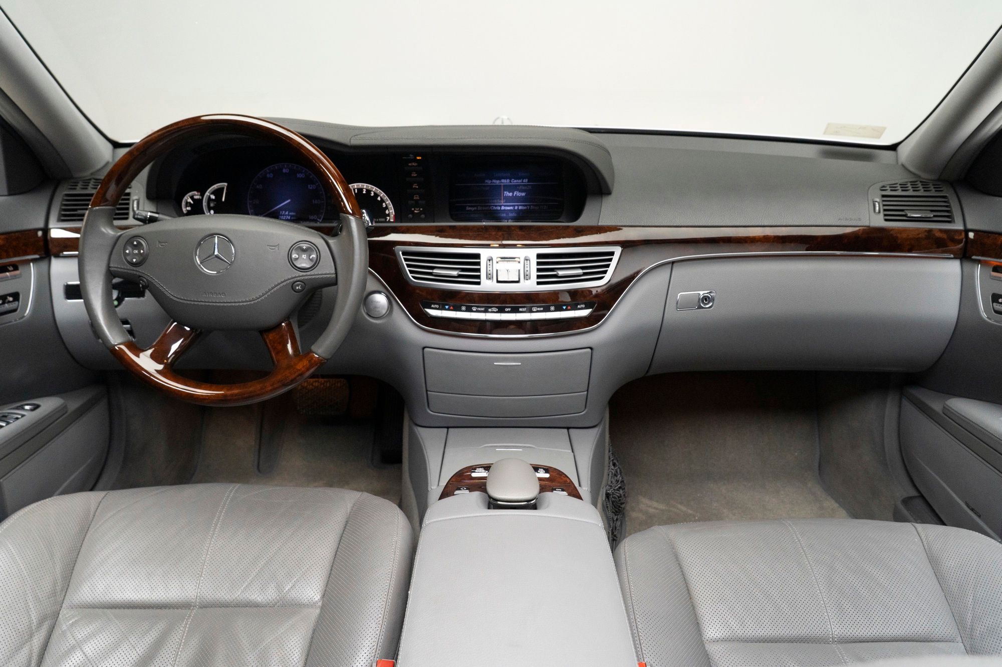 2008 Mercedes-Benz S-Class - Thumbnail 2