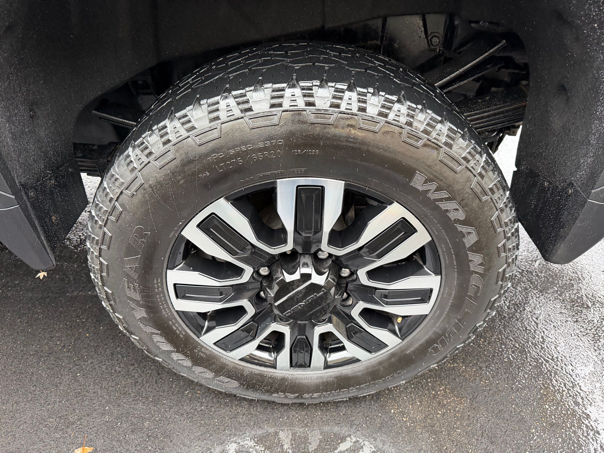 2024 GMC Sierra 3500HD Denali Ultimate - Photo 10