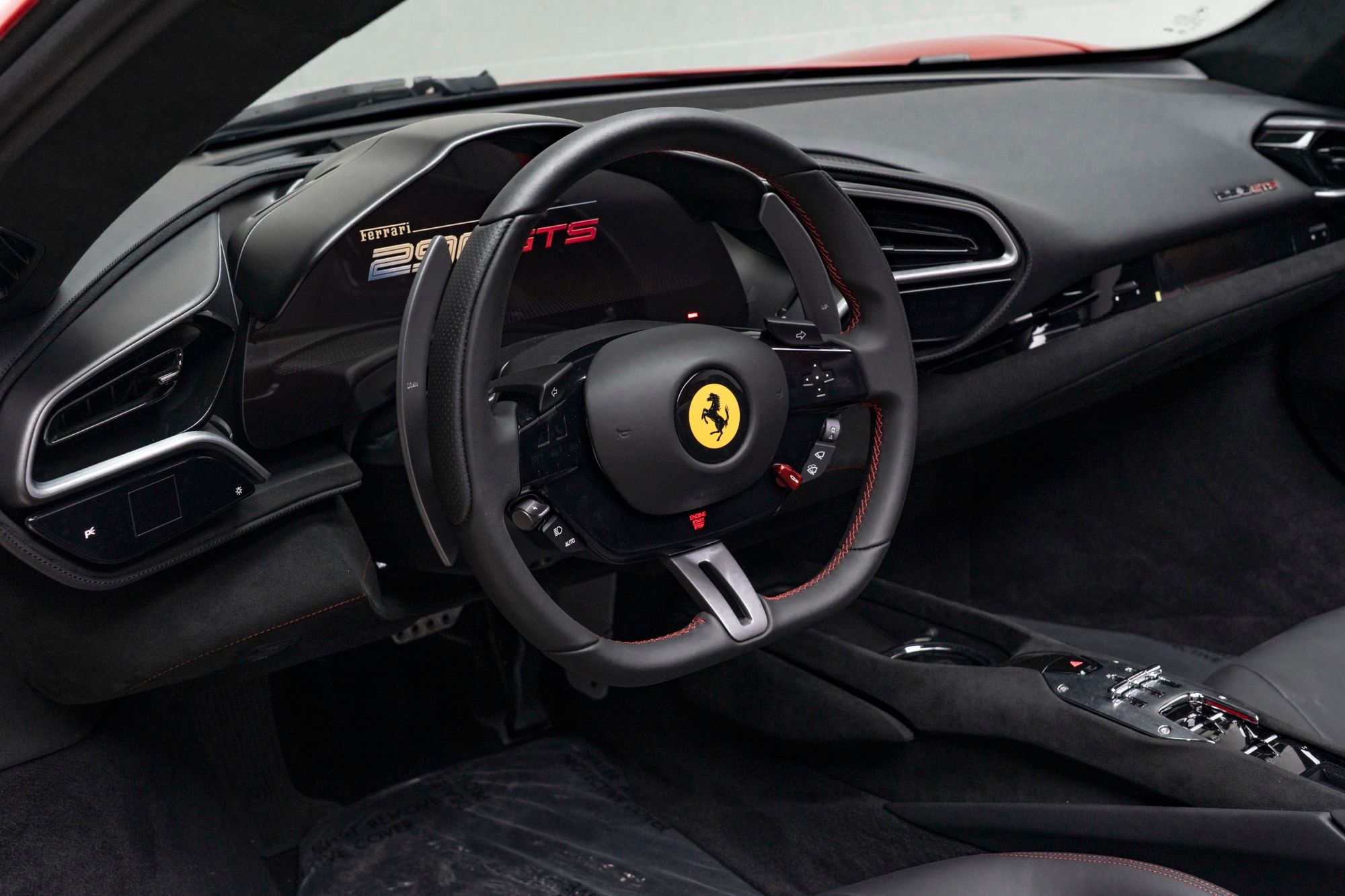 2025 Ferrari 296 GTS - Thumbnail 8