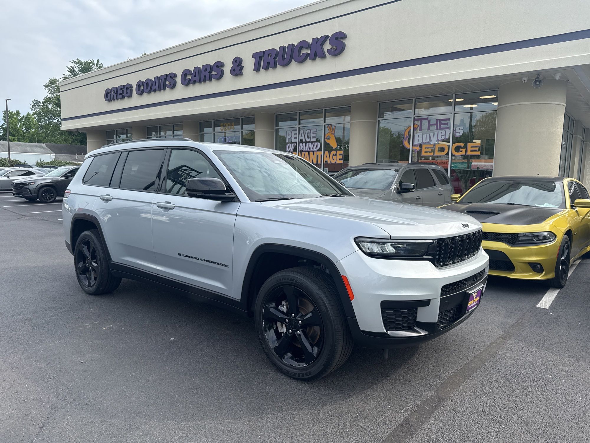 2023 Jeep Grand Cherokee L Altitude X 4x4's photo