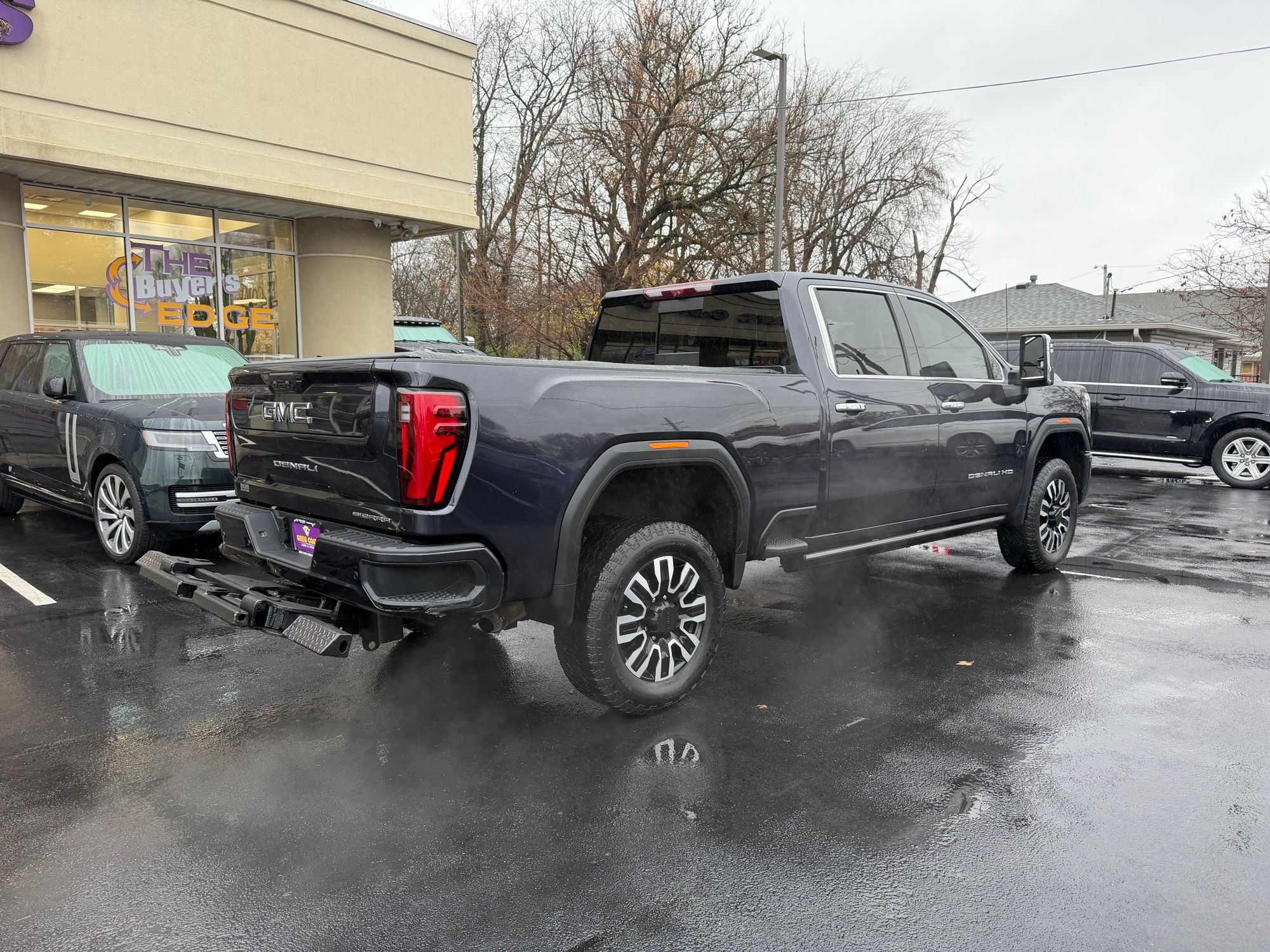 2024 GMC Sierra 3500HD Denali Ultimate - Photo 6