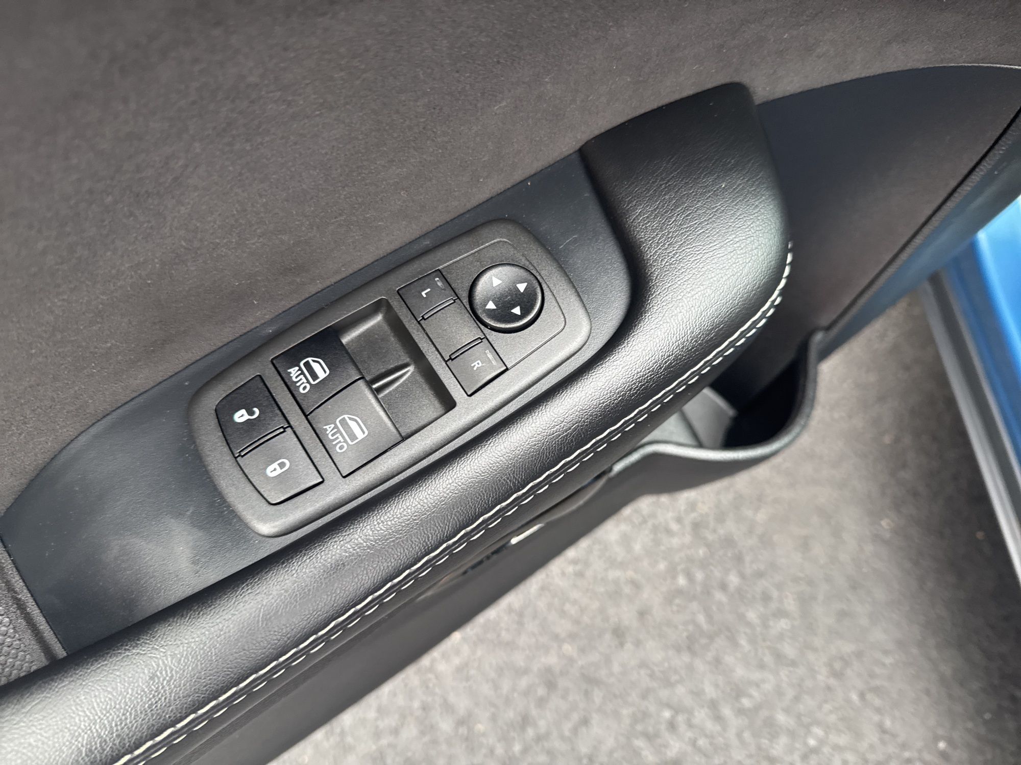 2021 Dodge Challenger SRT - Photo 14