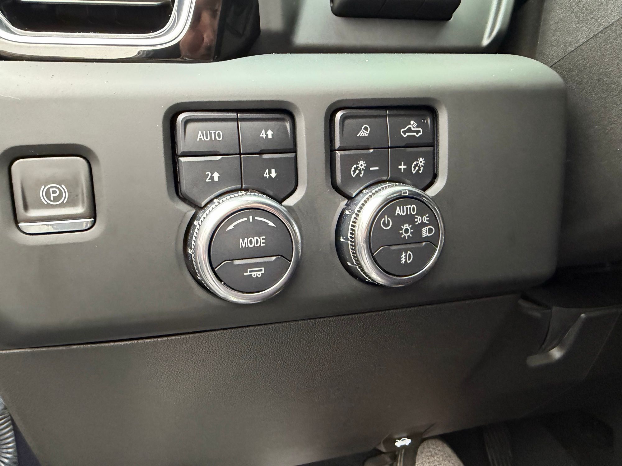 2024 GMC Sierra 3500HD Denali Ultimate - Photo 26