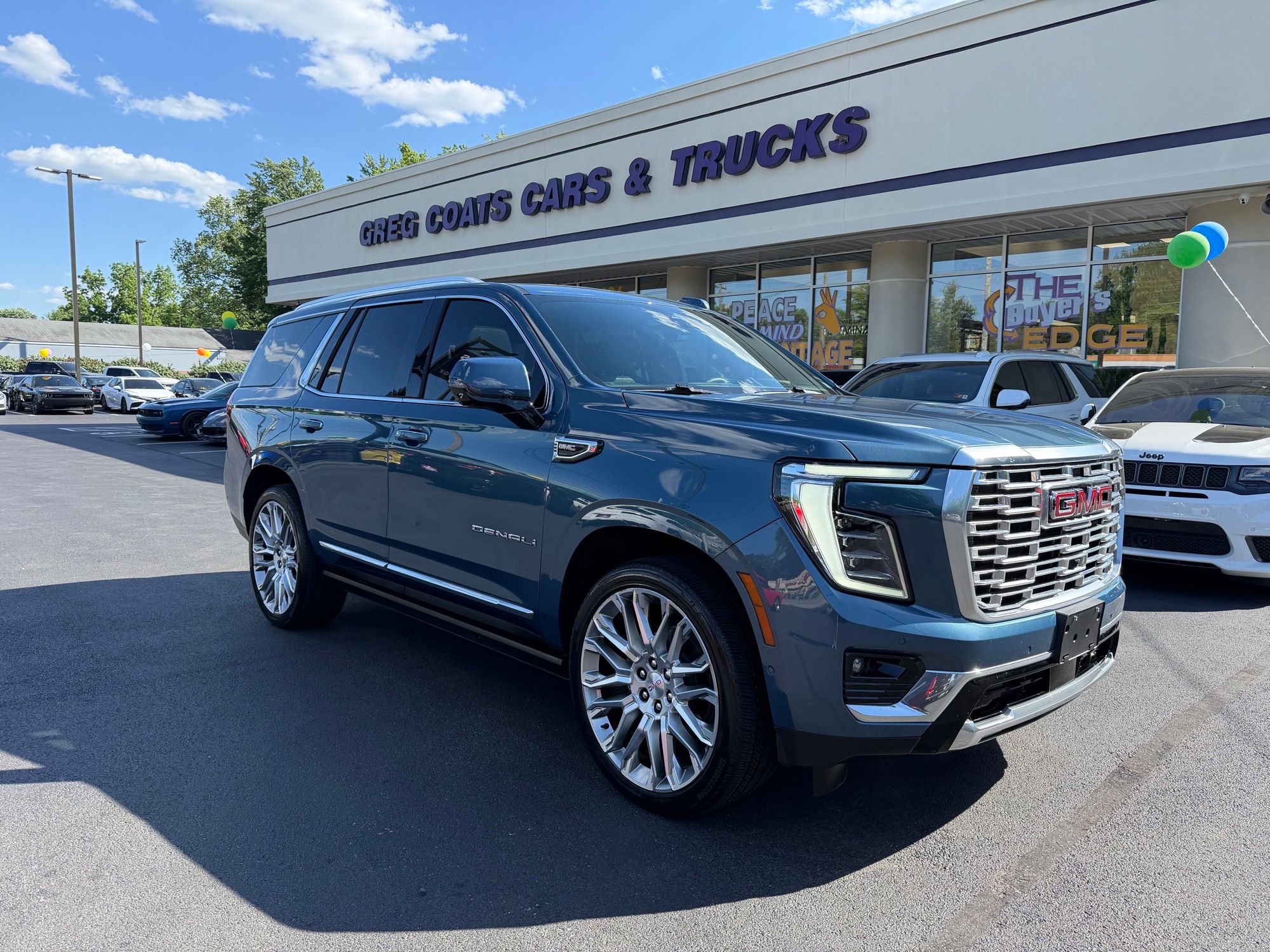2025 GMC Yukon 4WD Denali's photo