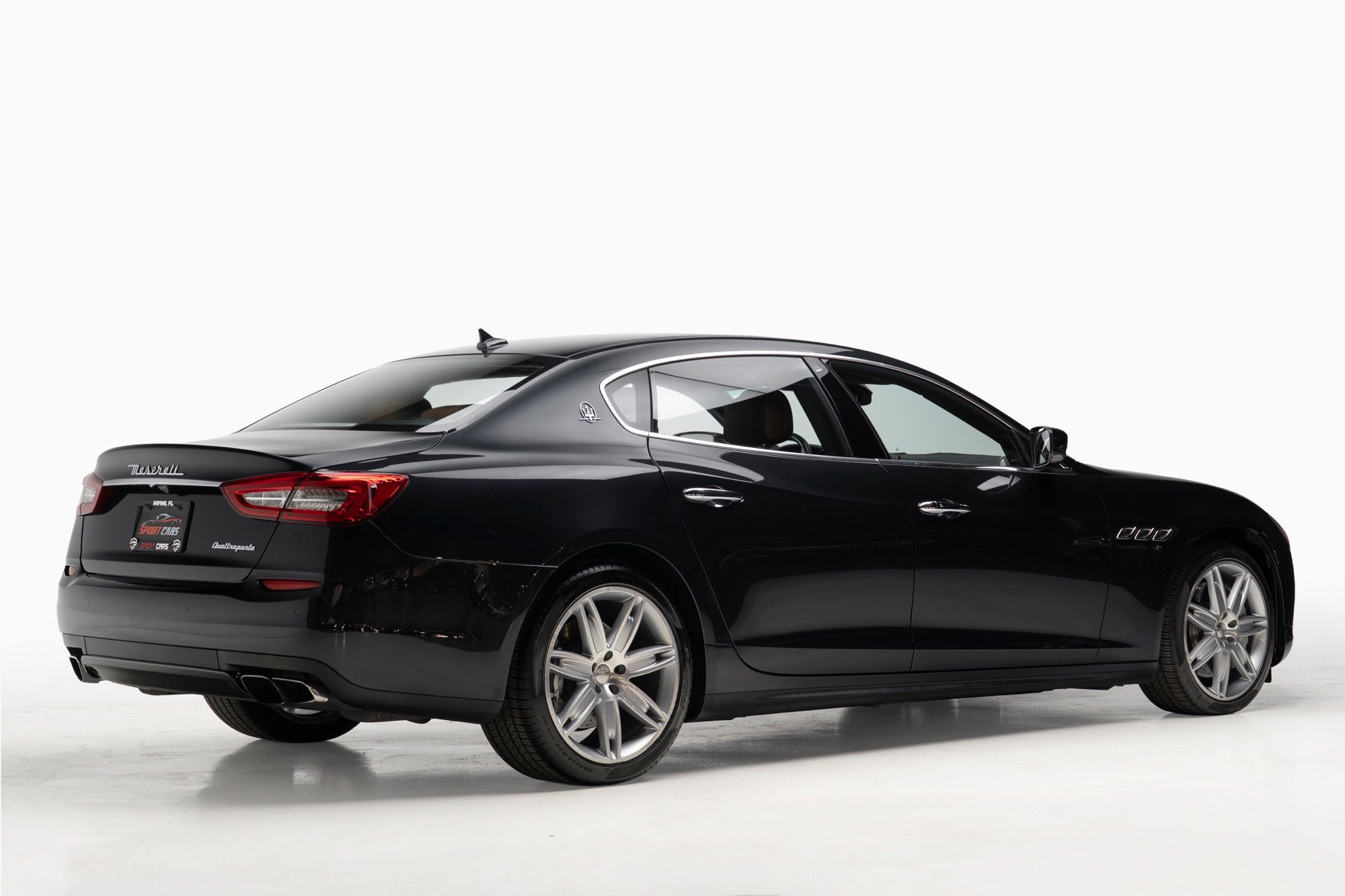 2014 Maserati Quattroporte - Thumbnail 8