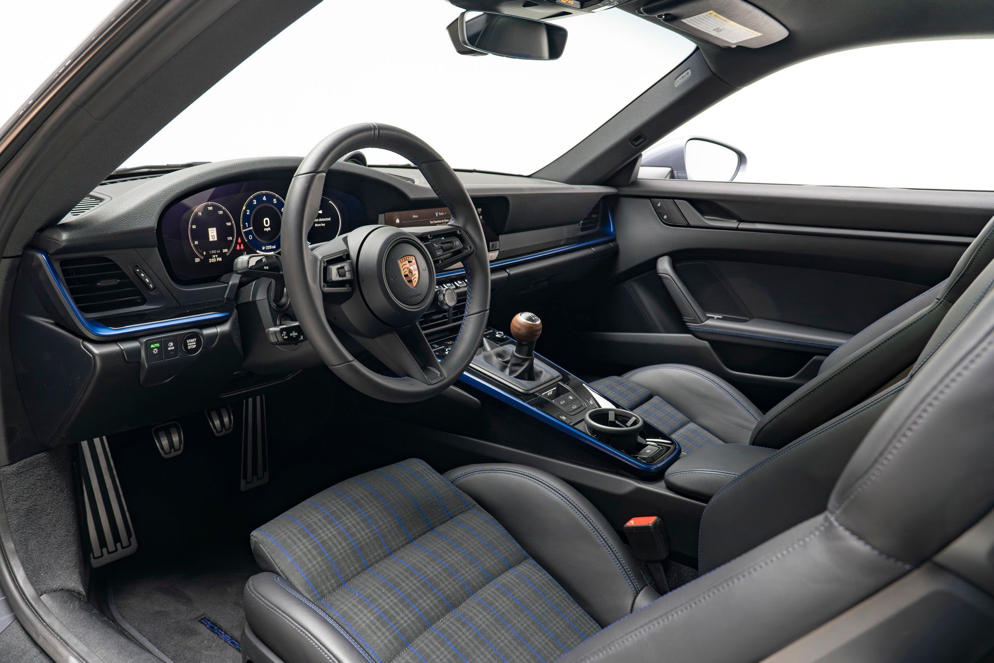 2026 Porsche 911 - Thumbnail 2