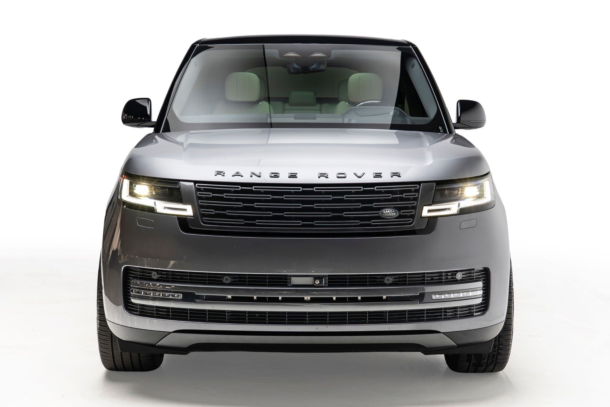 2025 Land Rover Range Rover - Thumbnail 5