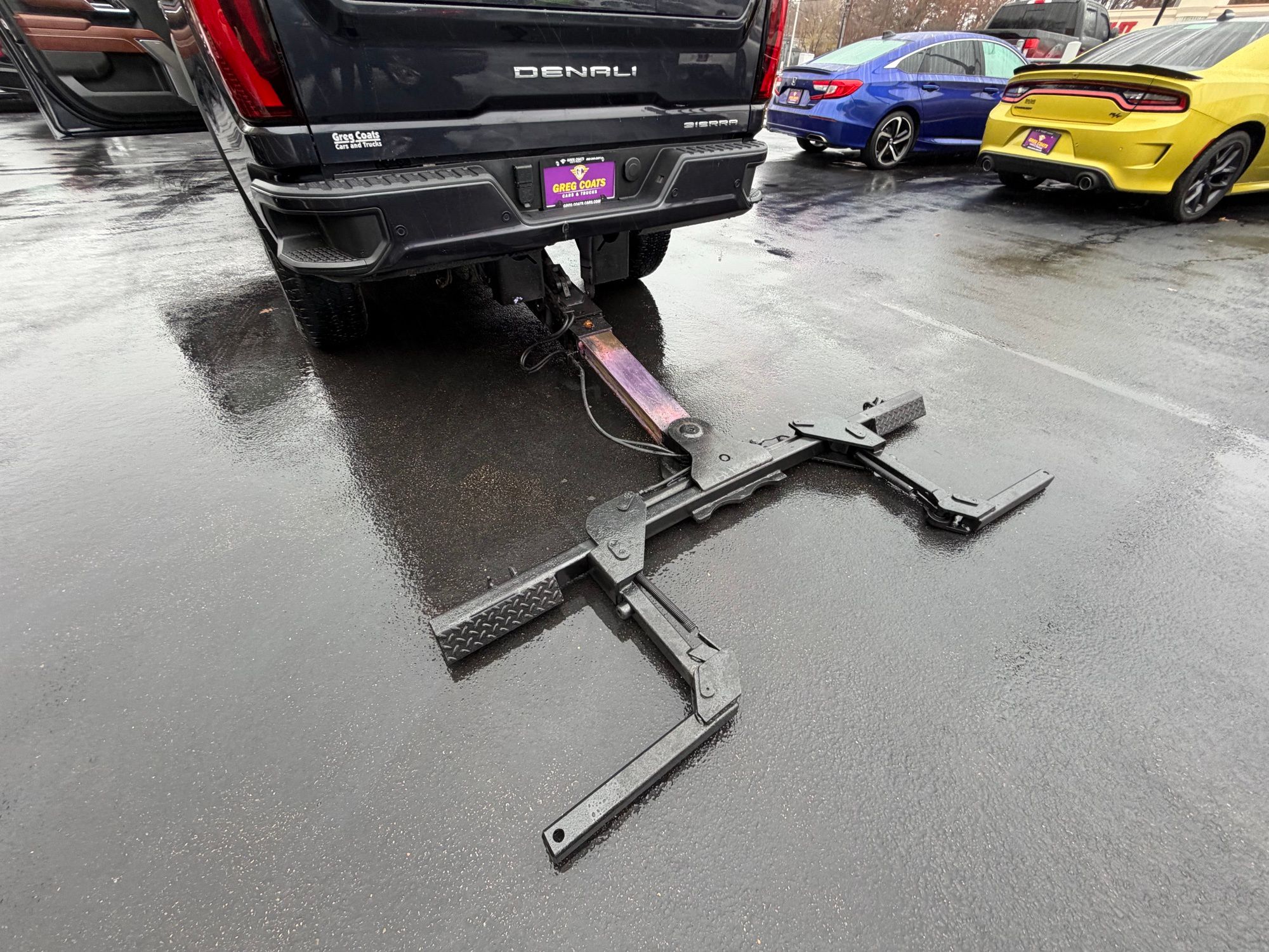 2024 GMC Sierra 3500HD Denali Ultimate - Photo 32