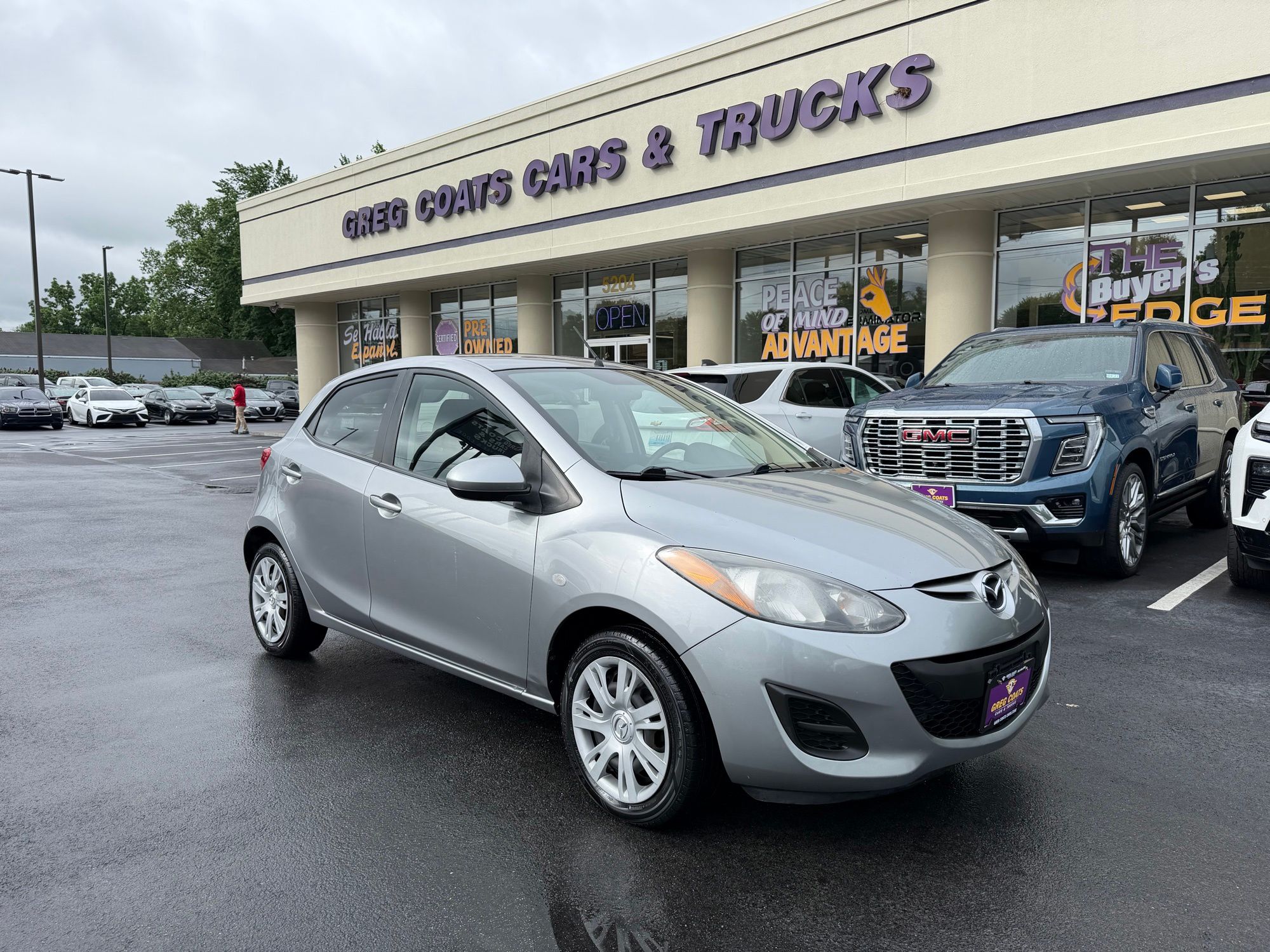 2012 Mazda Mazda2 Sport 5-Door Auto's photo