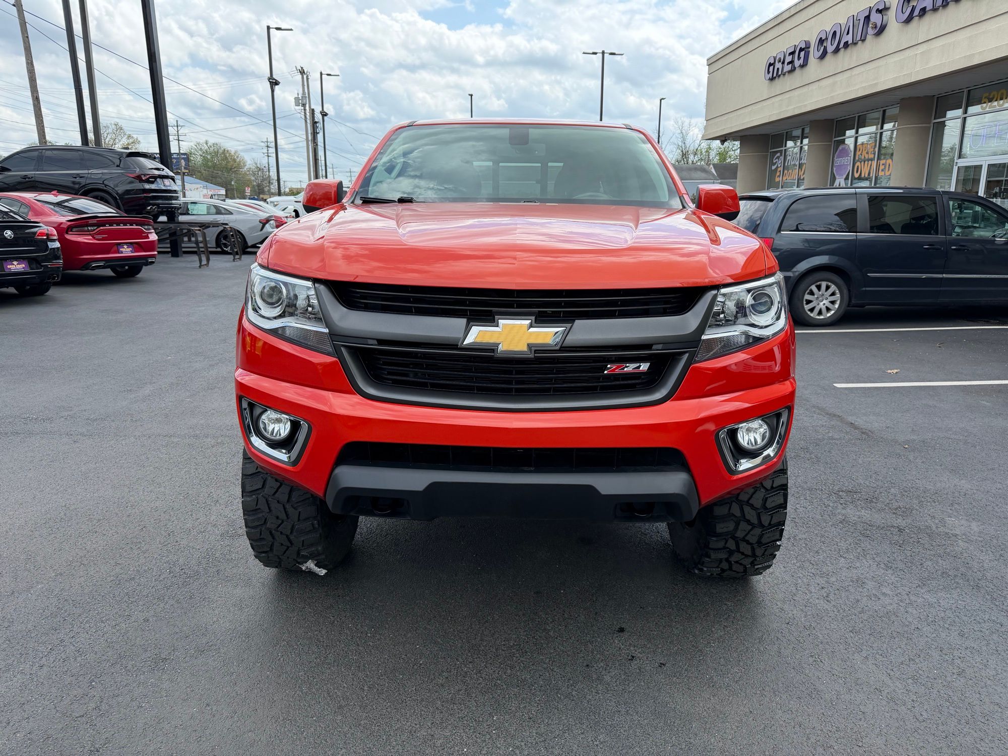 View vehicle photo 2