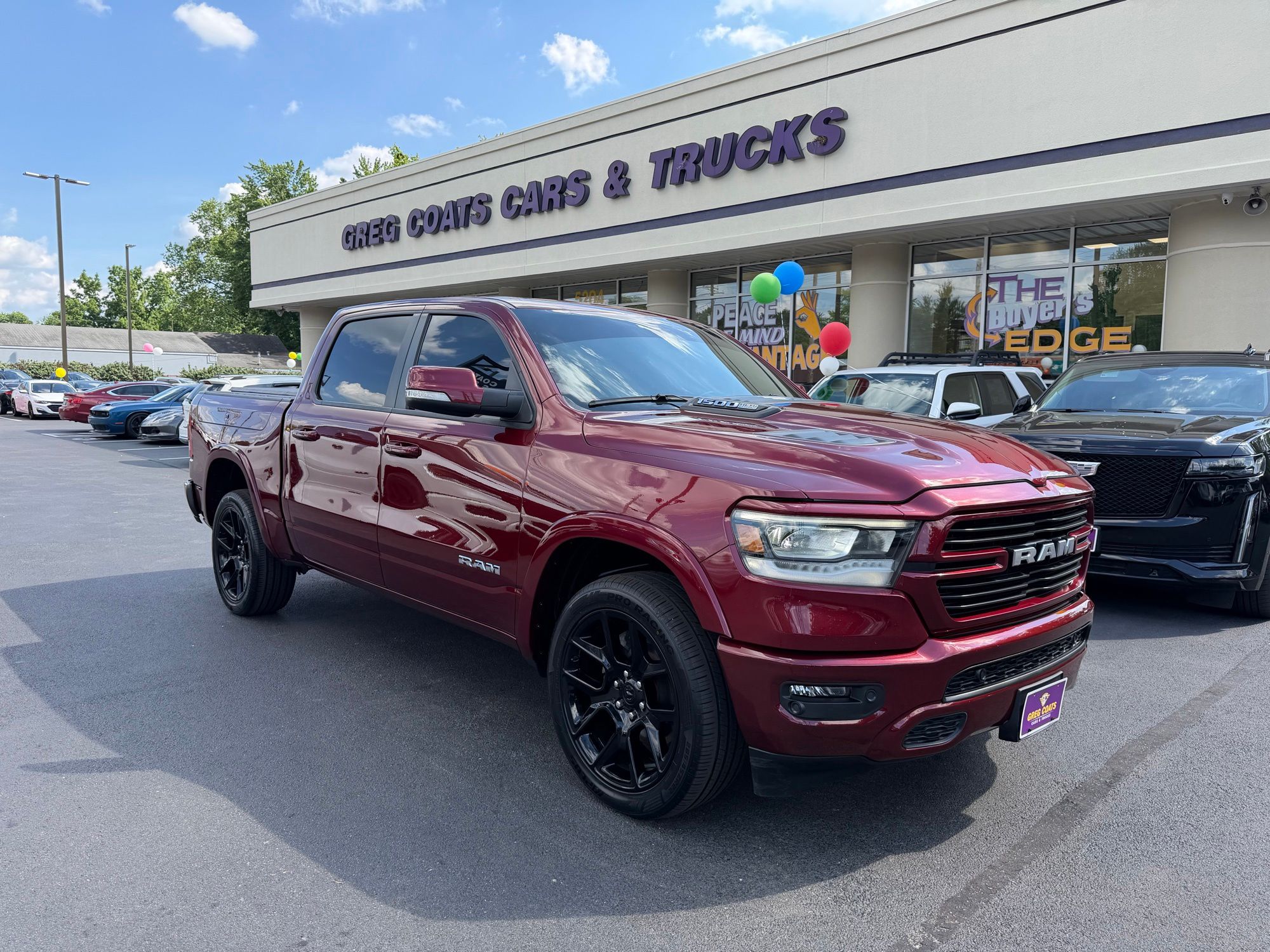 2022 RAM 1500 Laramie 4x4 Crew Cab 5'7's photo