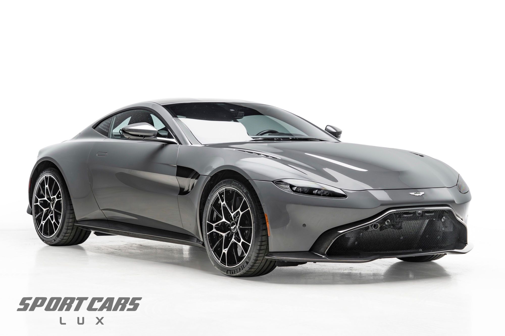 Aston Martin Vantage 2020 Image