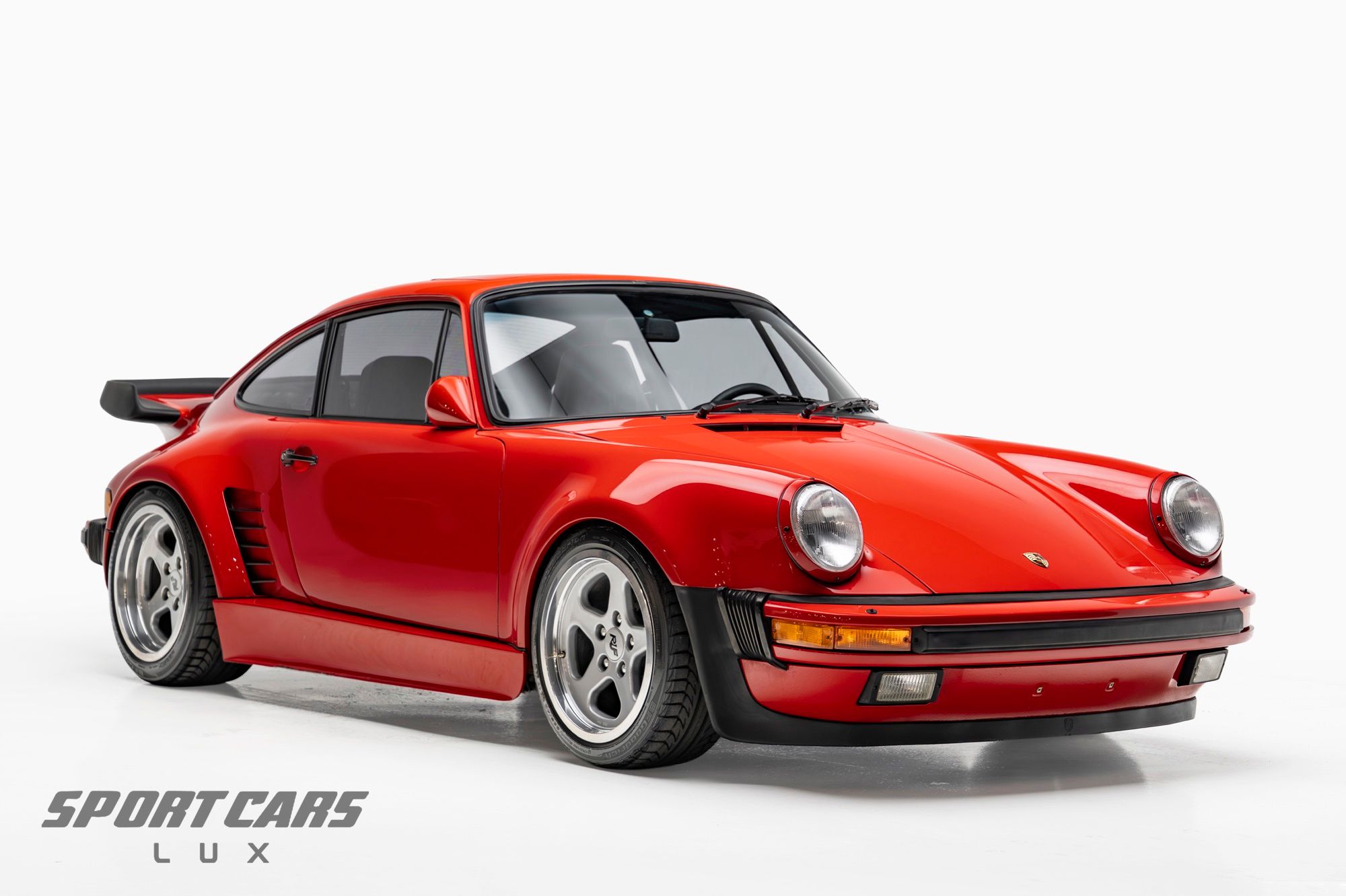 Porsche 911 1988 Image