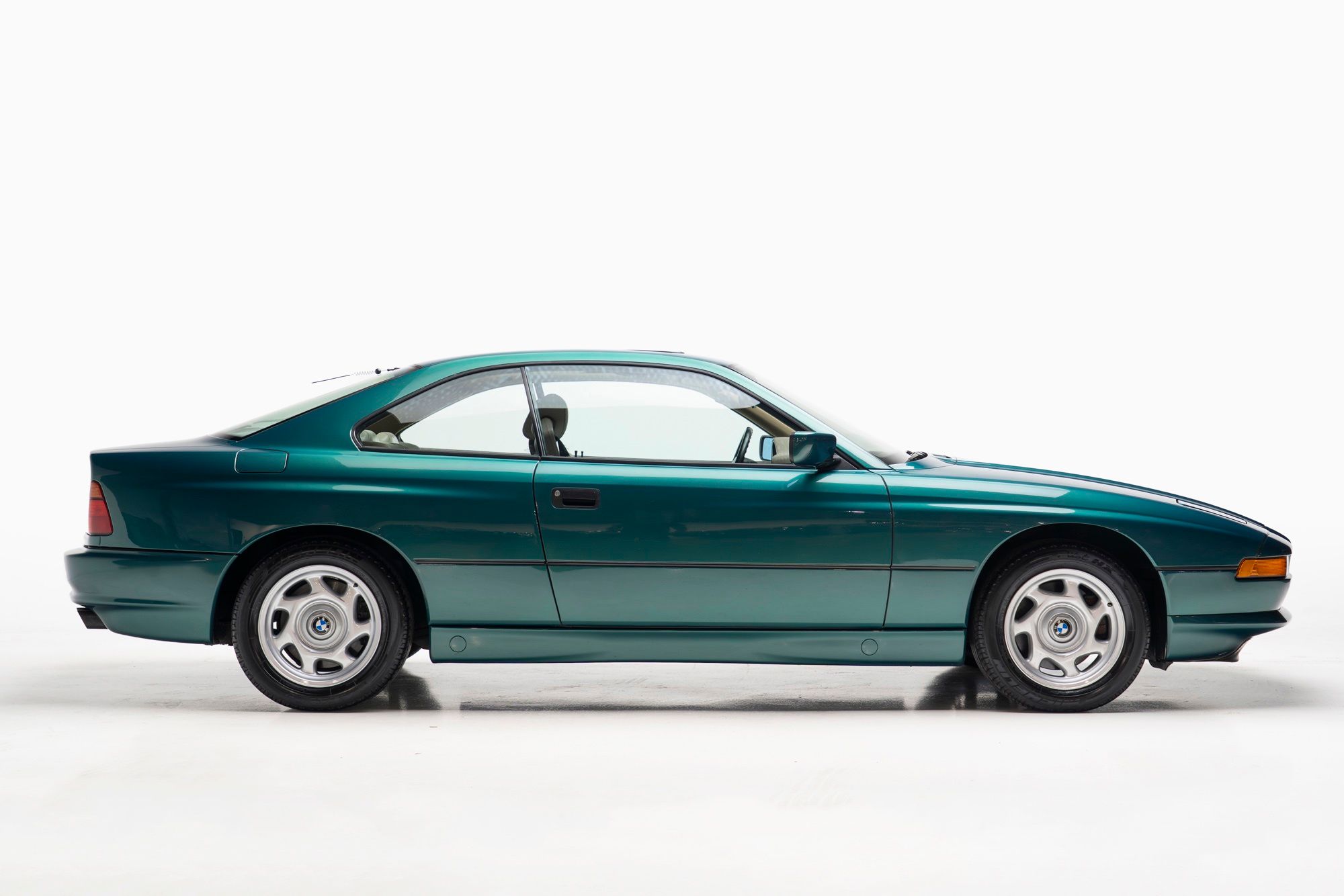 1992 BMW 8 Series - Thumbnail 8