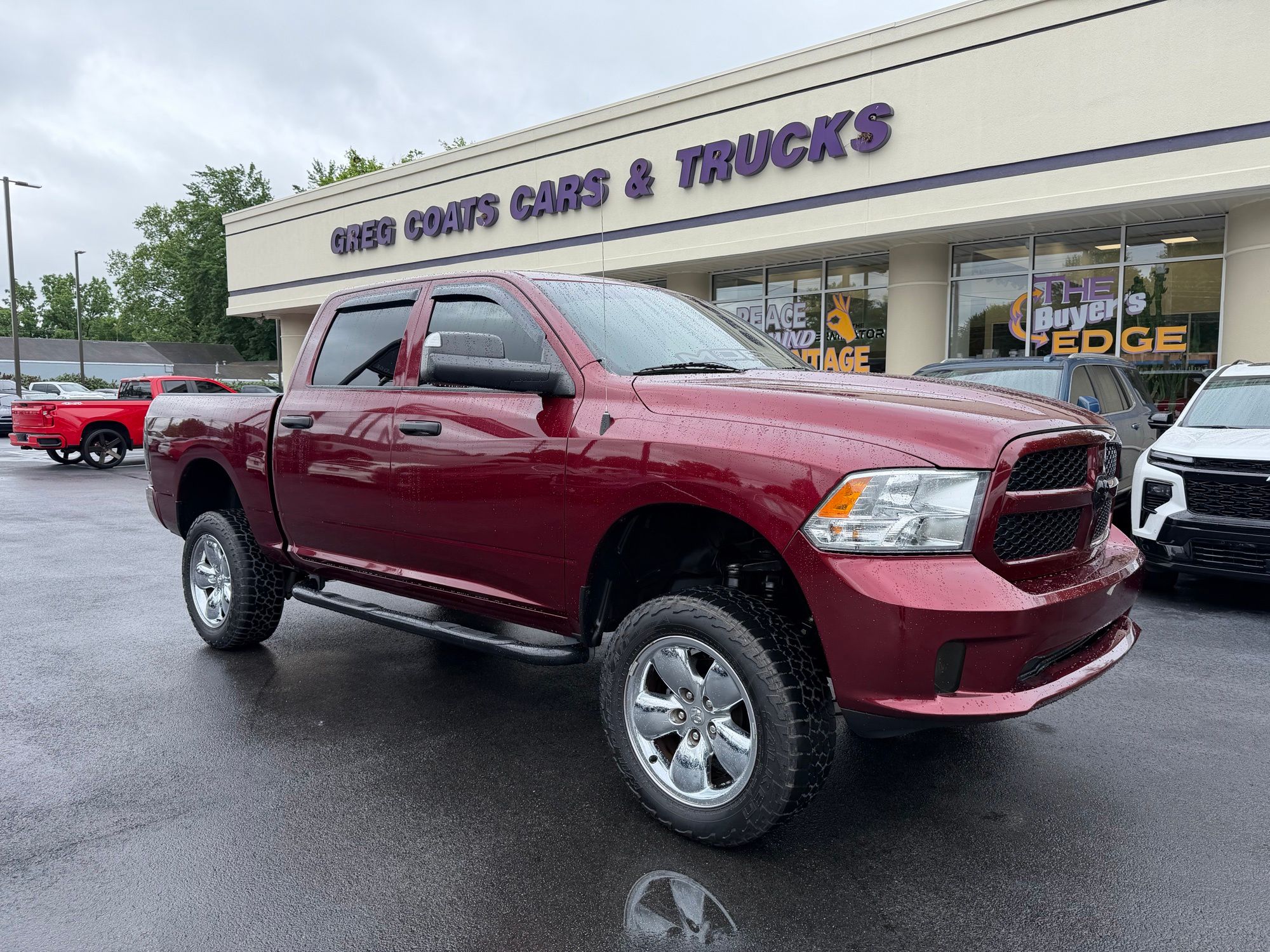 2018 RAM 1500 Express 4x4 Crew Cab 5'7's photo