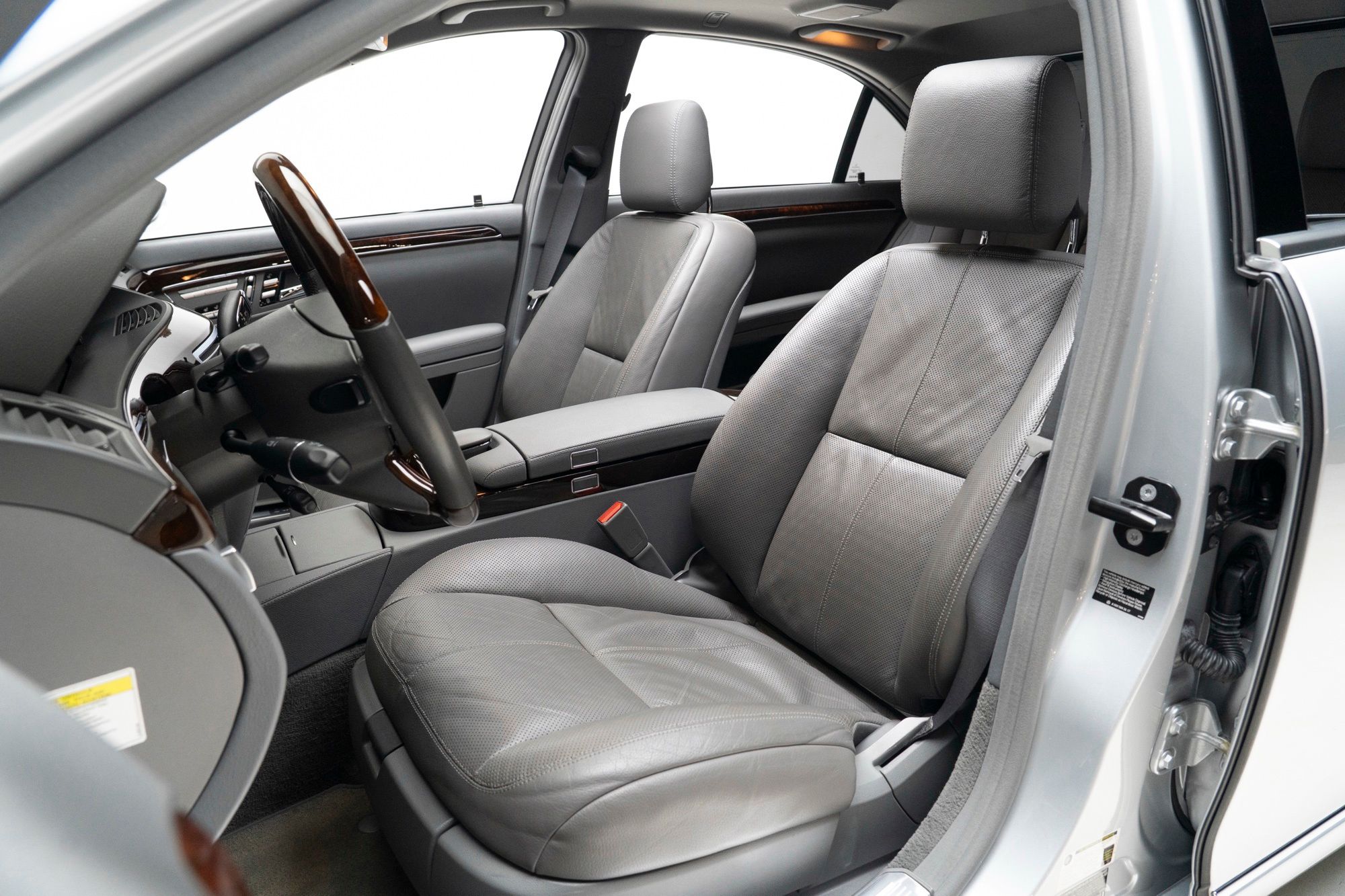 2008 Mercedes-Benz S-Class - Thumbnail 3