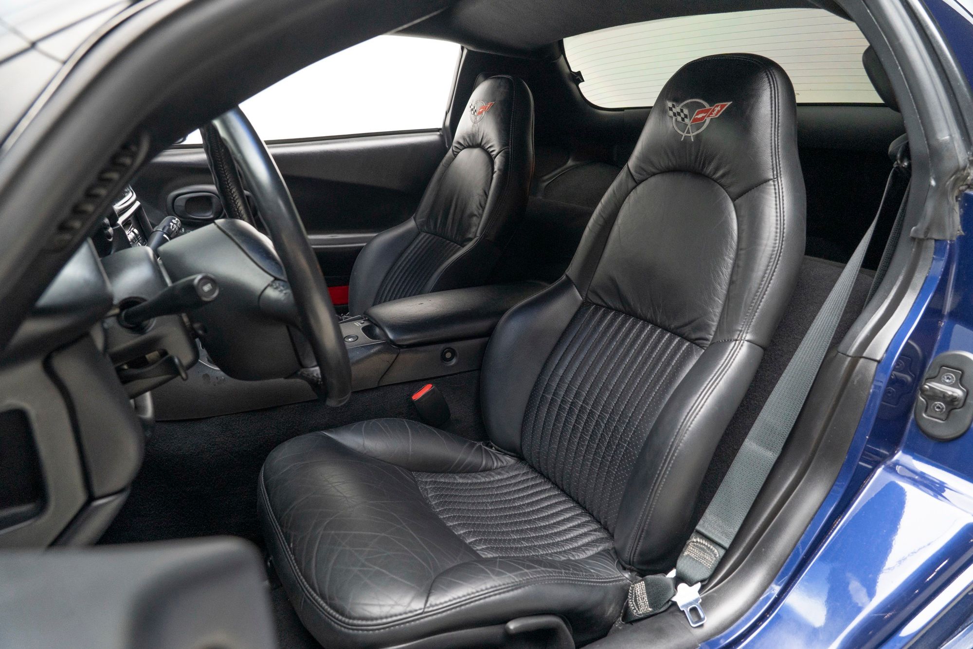 2004 Chevrolet Corvette - Thumbnail 3