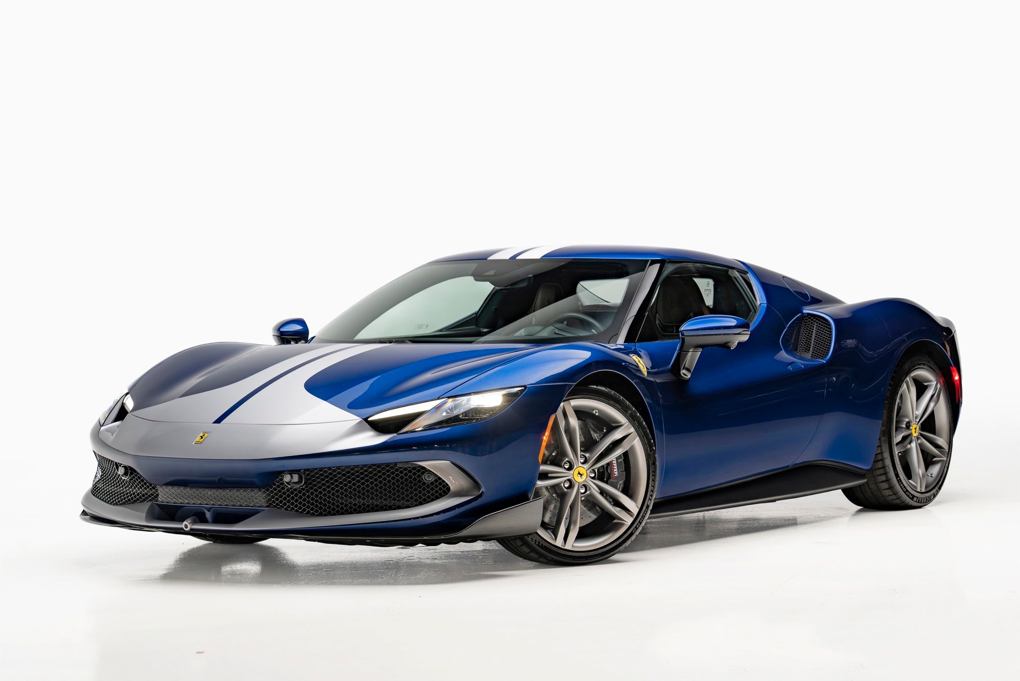 2022 Ferrari 296 GTB - Thumbnail 4