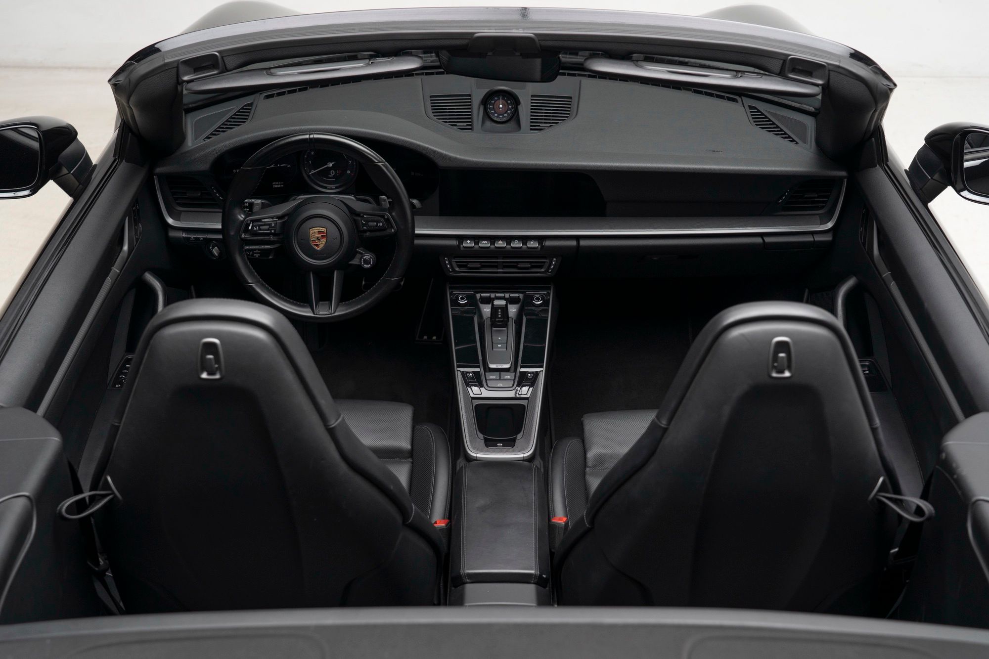 2024 Porsche 911 - Thumbnail 2