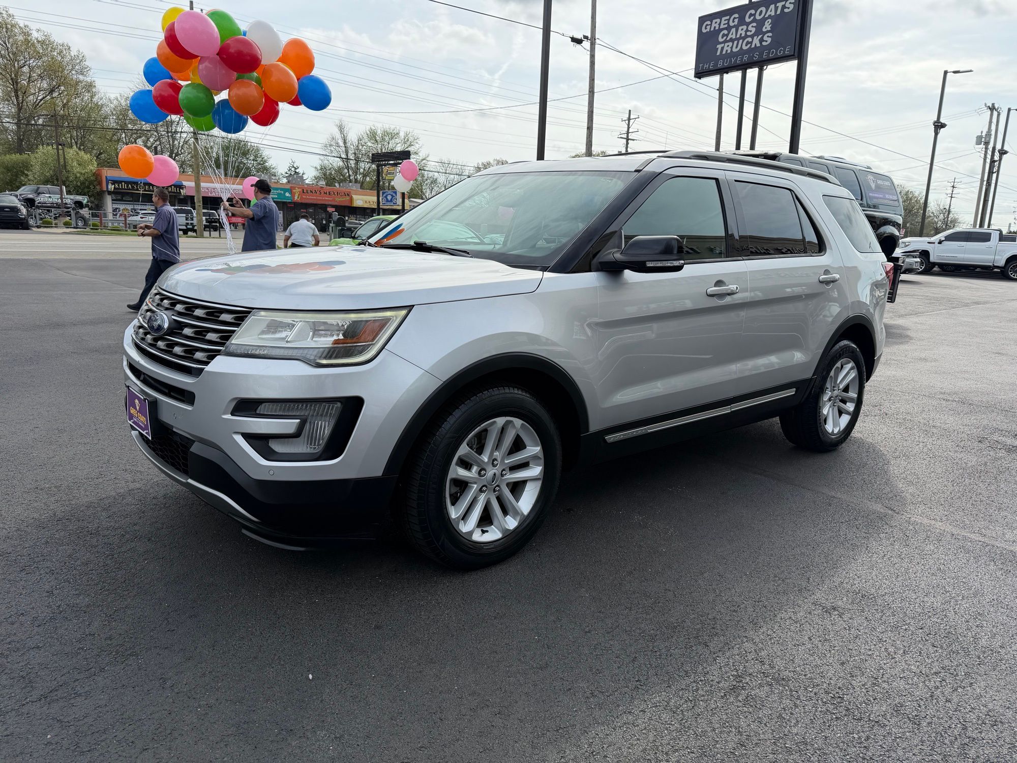 View vehicle photo 3