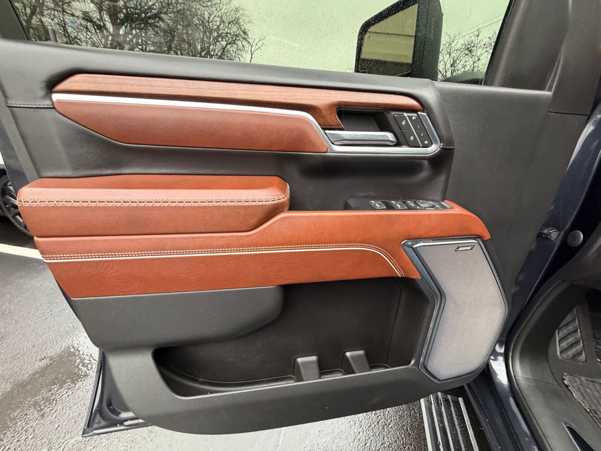 2024 GMC Sierra 3500HD Denali Ultimate - Photo 19