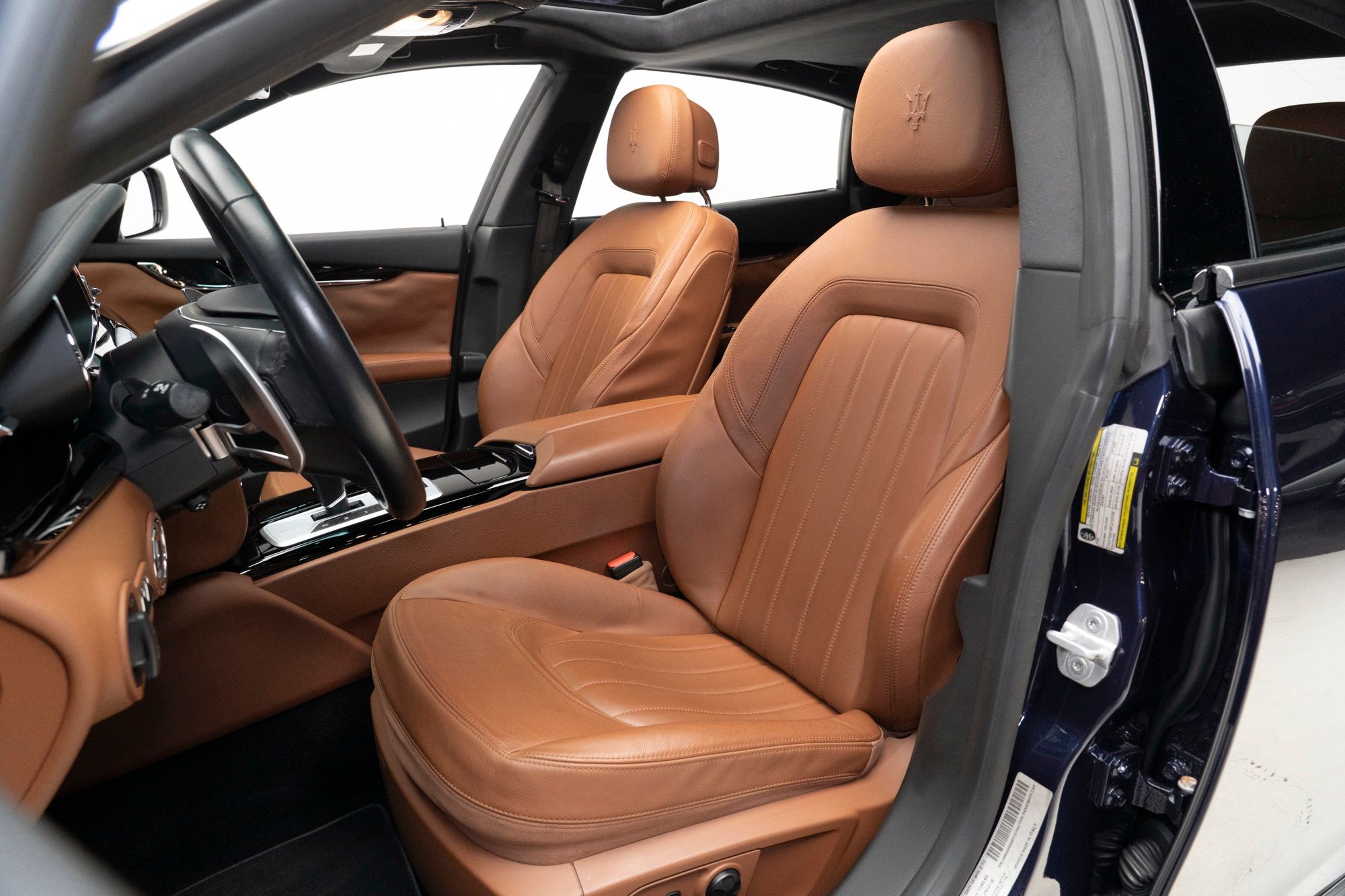 2015 Maserati Quattroporte - Thumbnail 3
