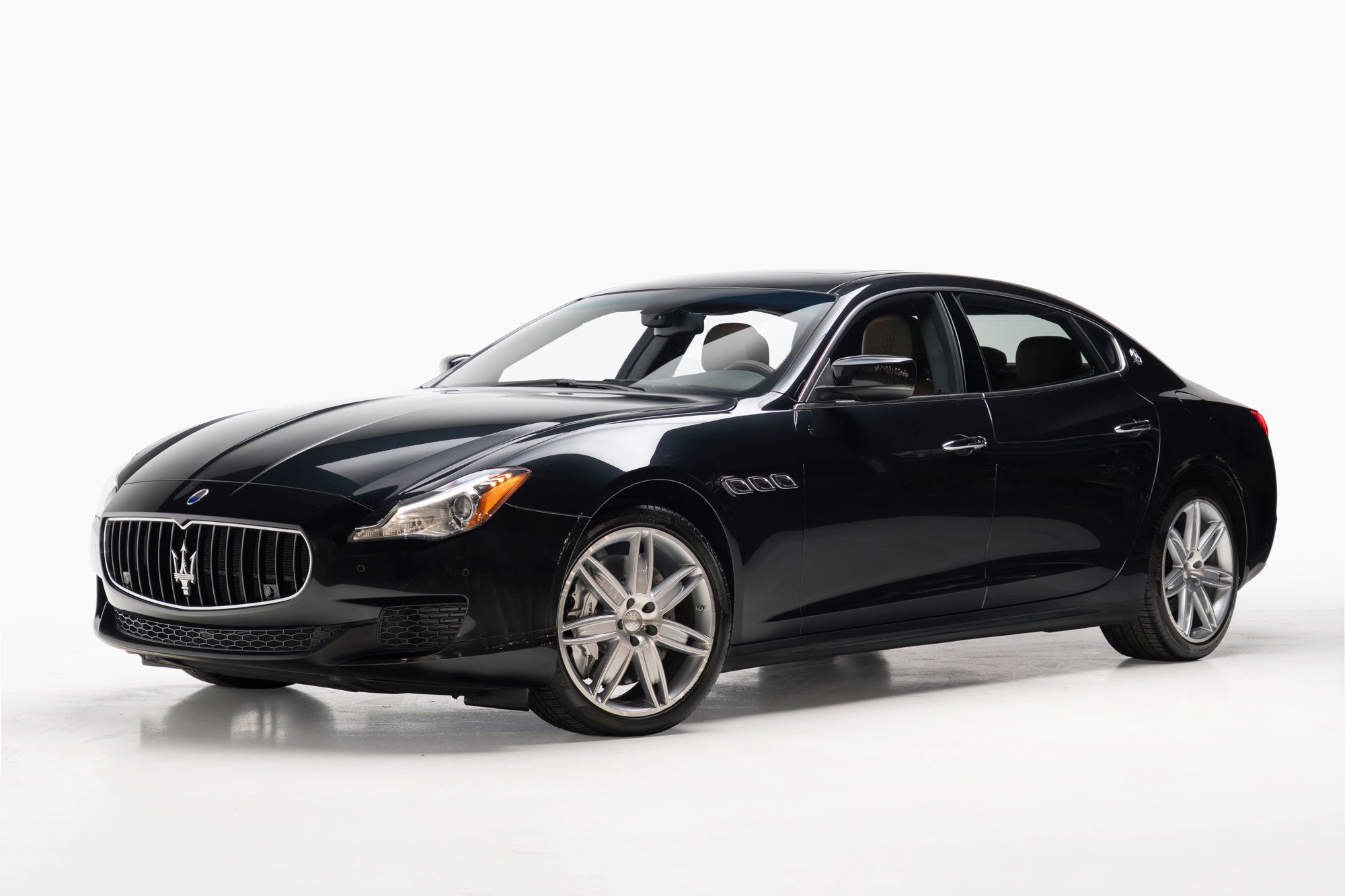 2014 Maserati Quattroporte - Thumbnail 4
