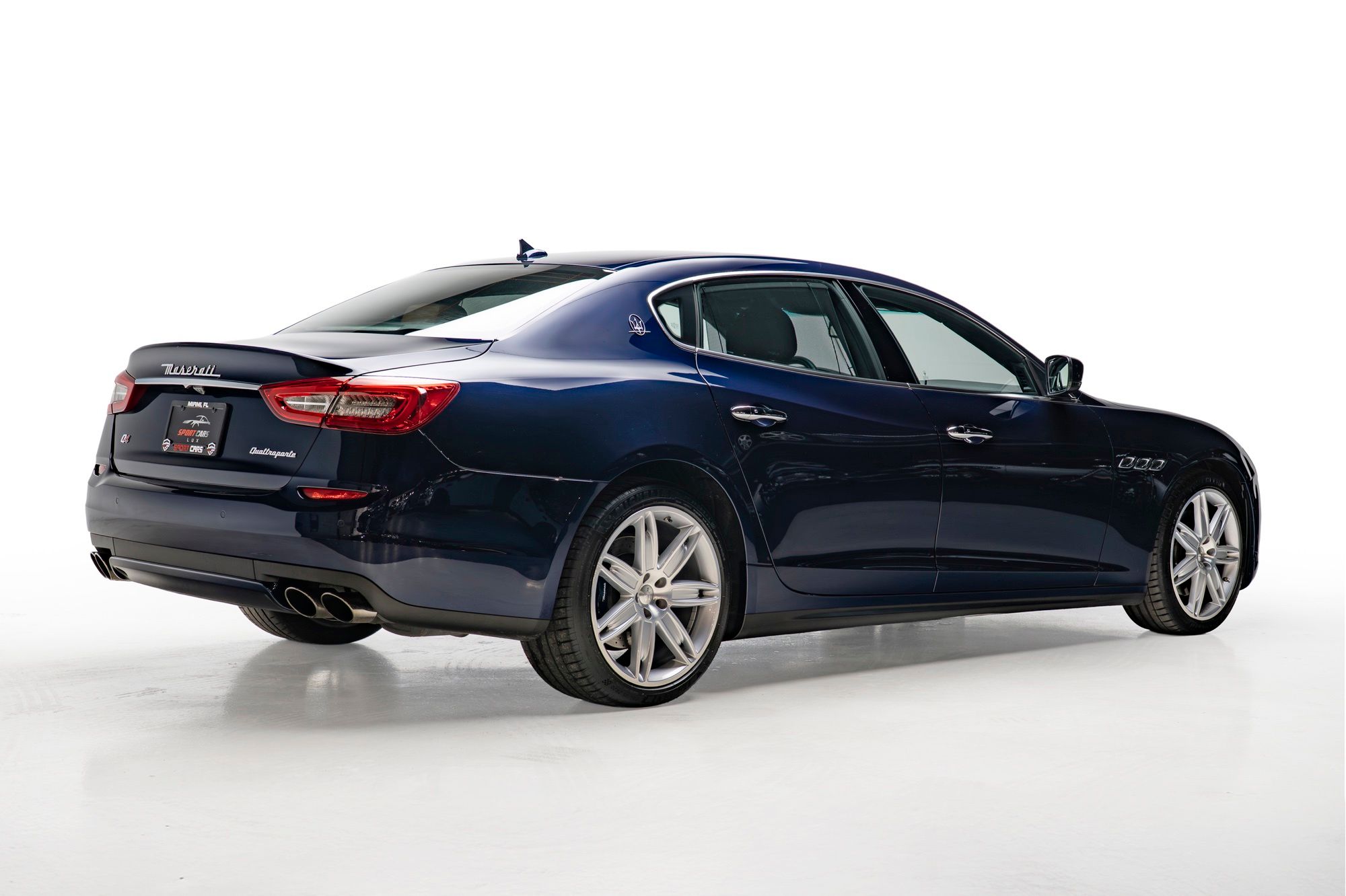 2015 Maserati Quattroporte - Thumbnail 8