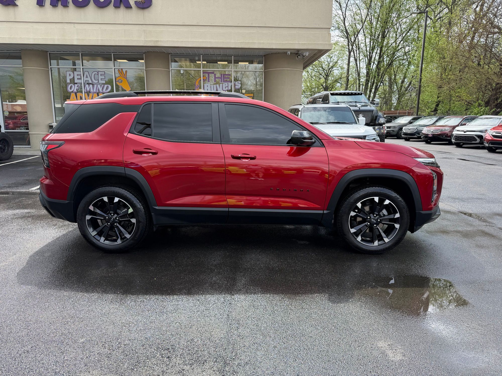 View vehicle photo 7