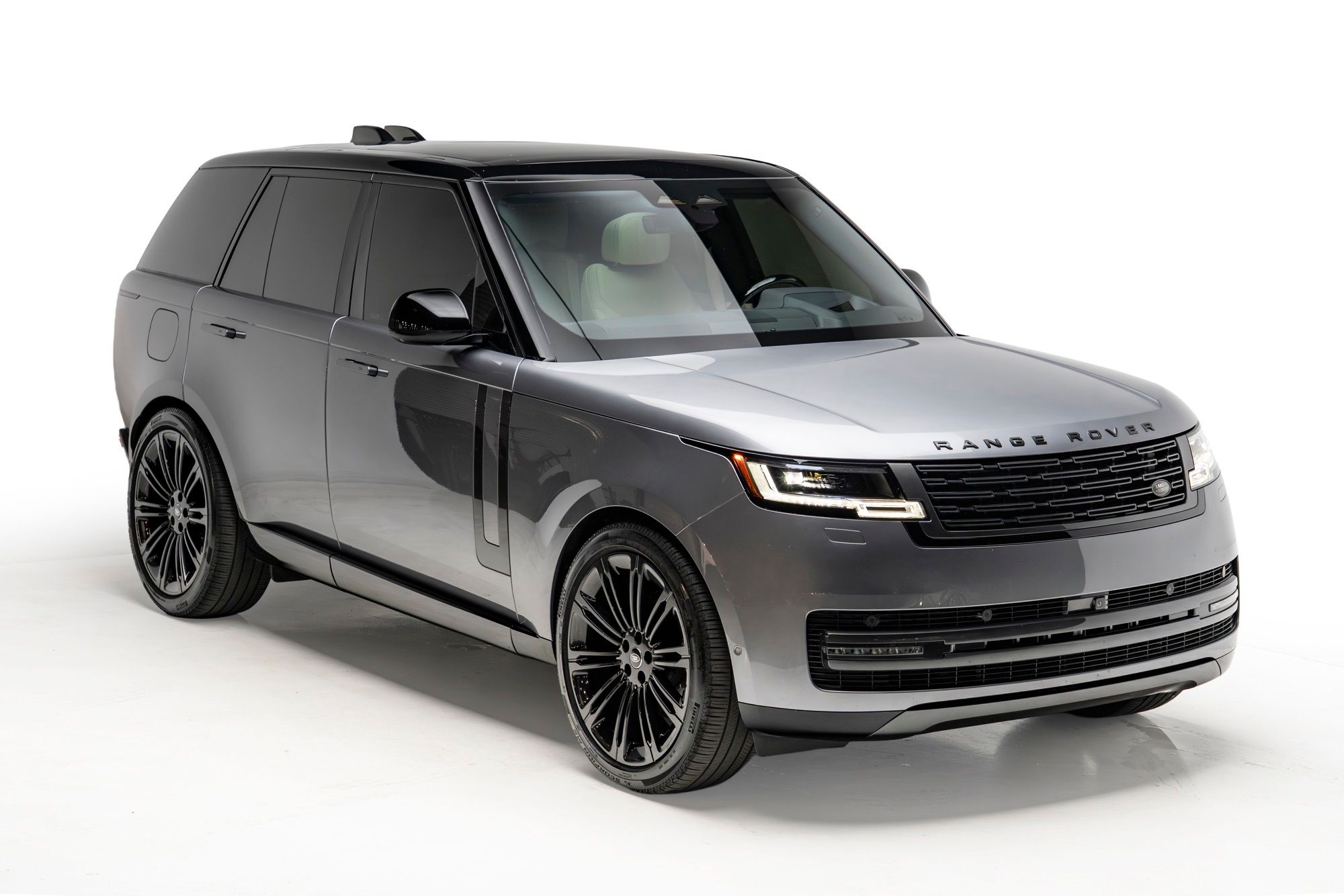 2025 Land Rover Range Rover - Thumbnail 6