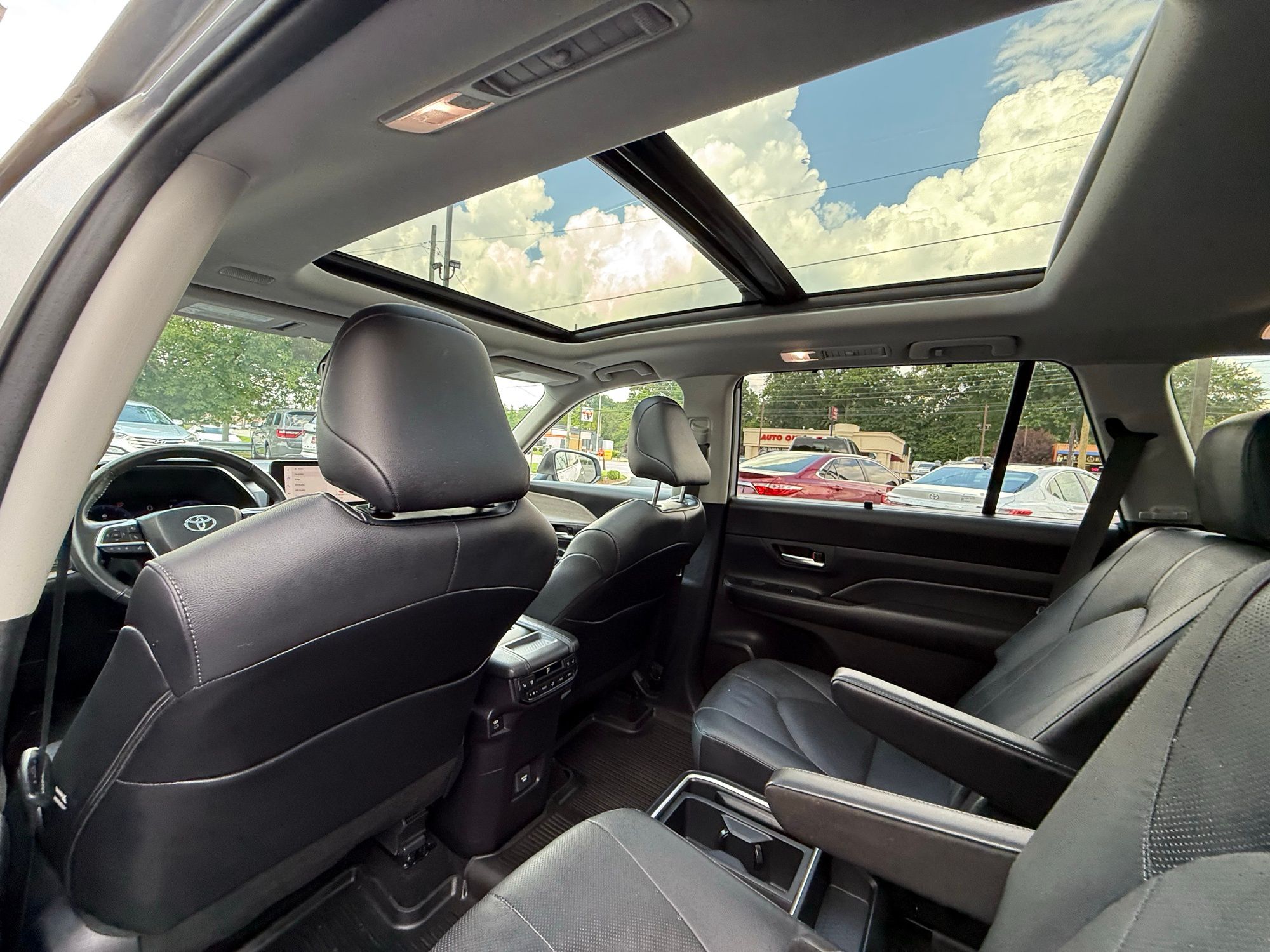 2024 Toyota Grand Highlander Platinum - Photo 14