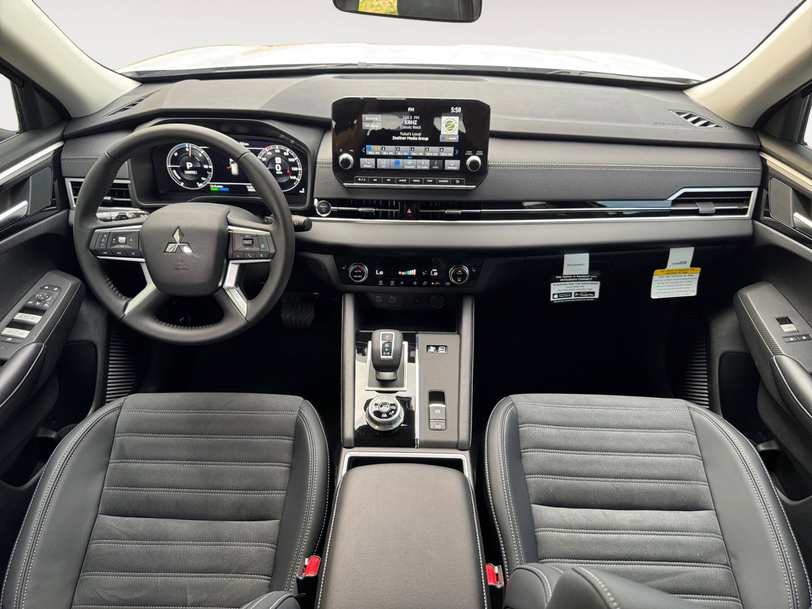 Used 2025 Mitsubishi Outlander PHEV SE 4D Sport Utility