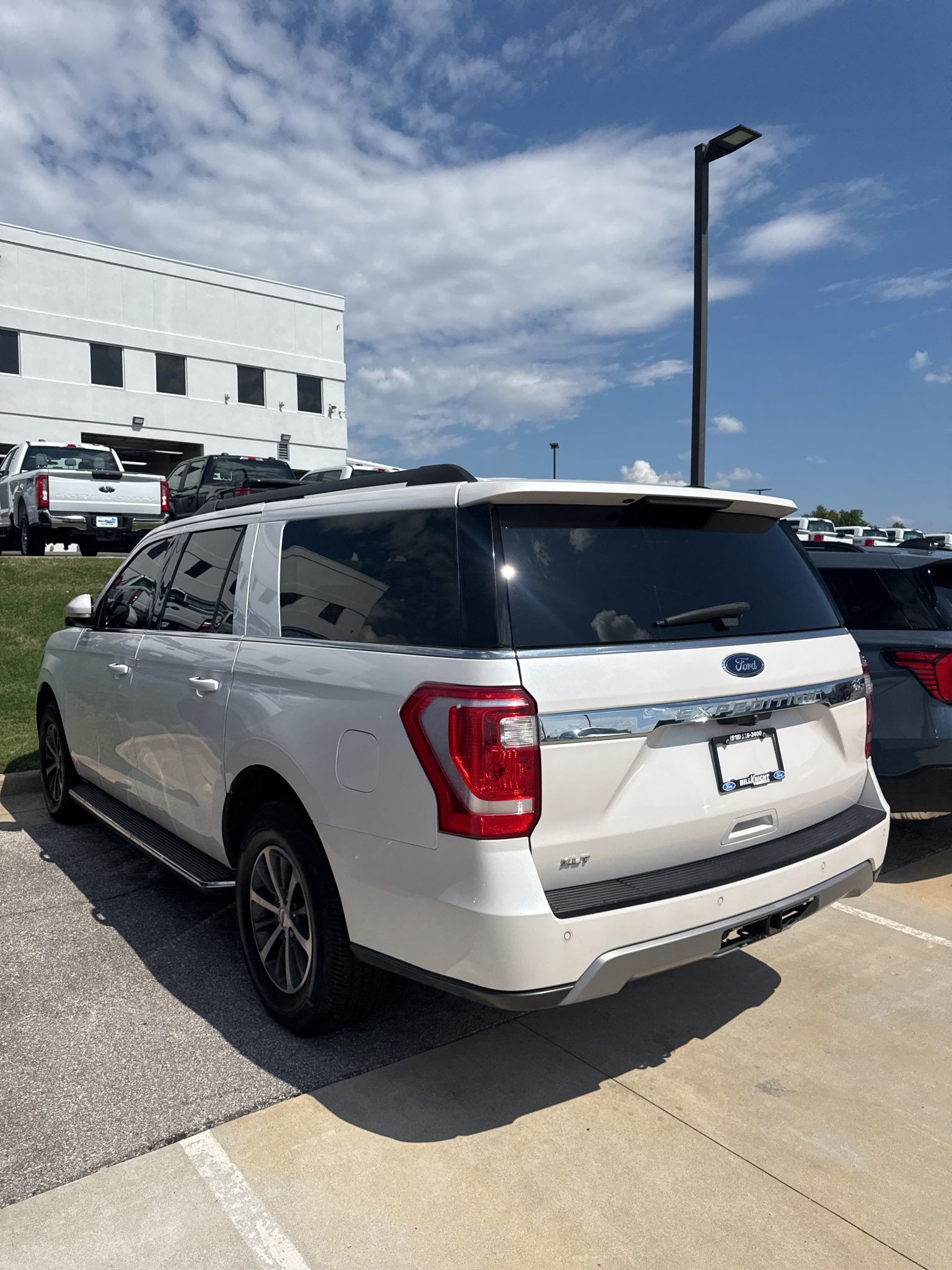 Used 2019 Ford Expedition Max XLT 4D Sport Utility