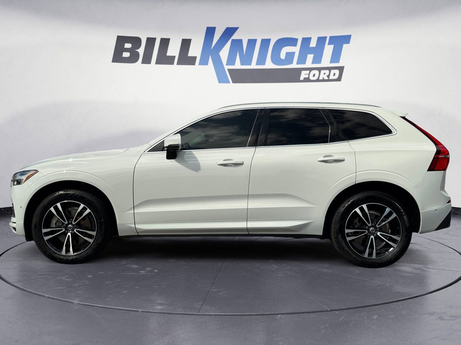 Used 2019 Volvo XC60 T6 Momentum 4D Sport Utility