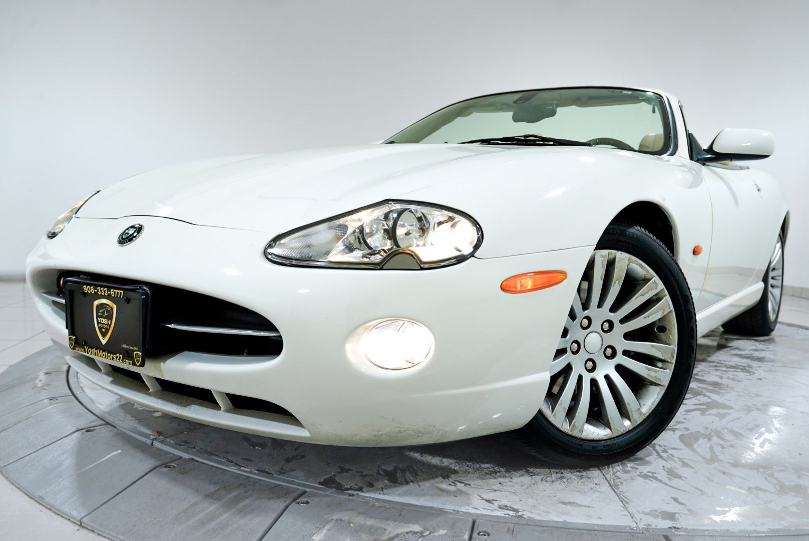 2006 Jaguar XK-Series XK8 Convertible RWD