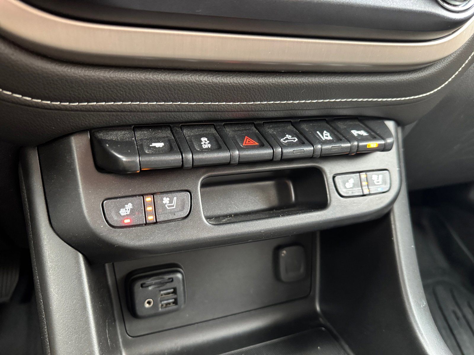 Used 2022 GMC Canyon Denali 4D Crew Cab