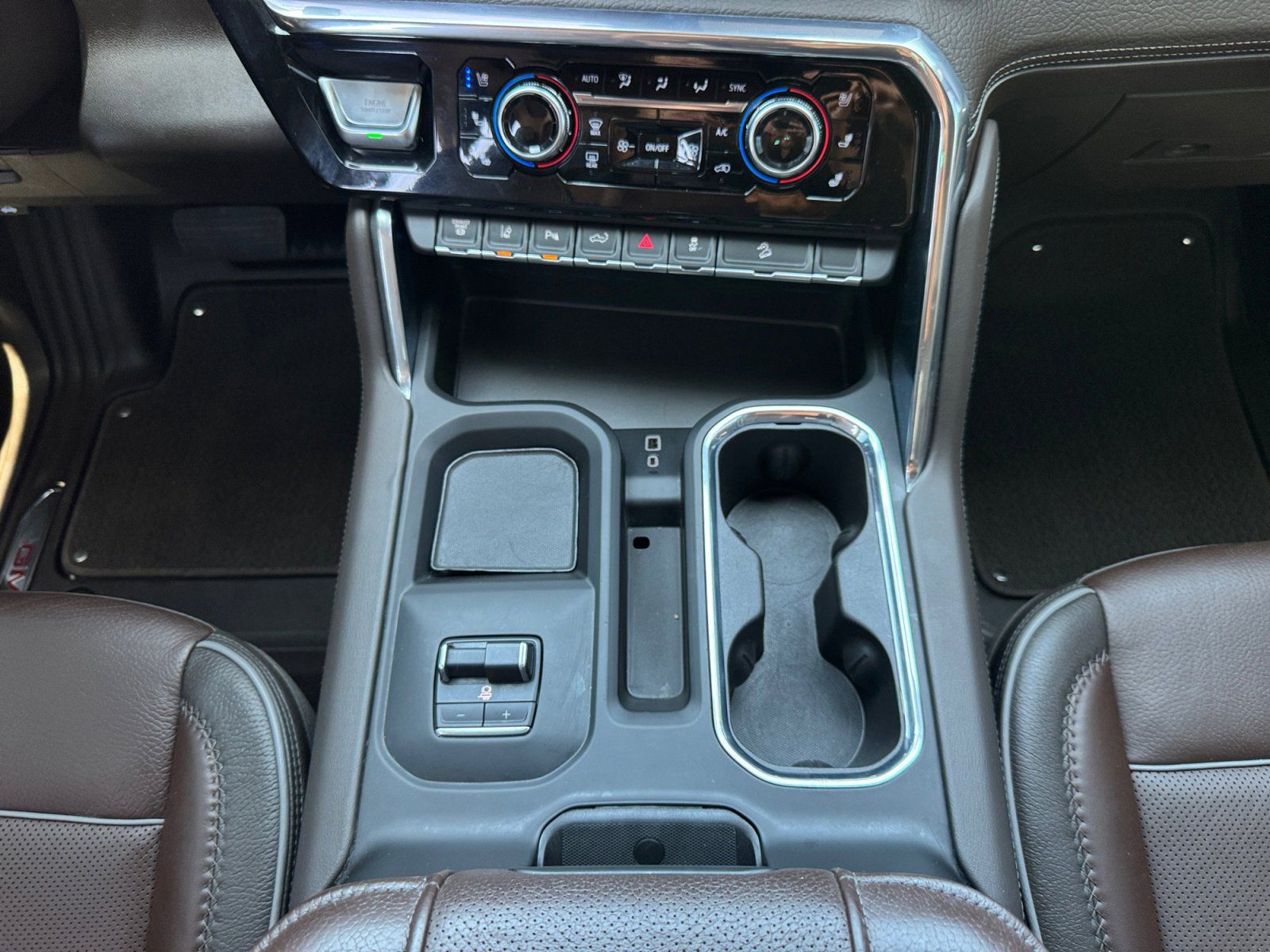 Used 2025 GMC Sierra 2500HD Denali 4D Crew Cab
