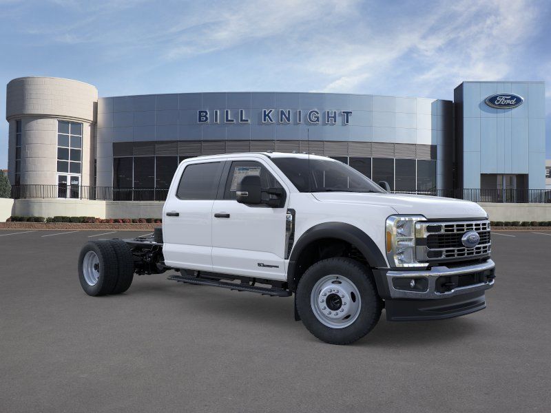 2025 Ford F-550 XL 4x4 Crew Cab 179-In DRW's photo