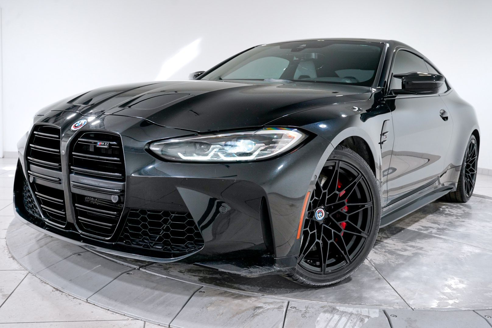 2023 BMW M4 Competition's photo