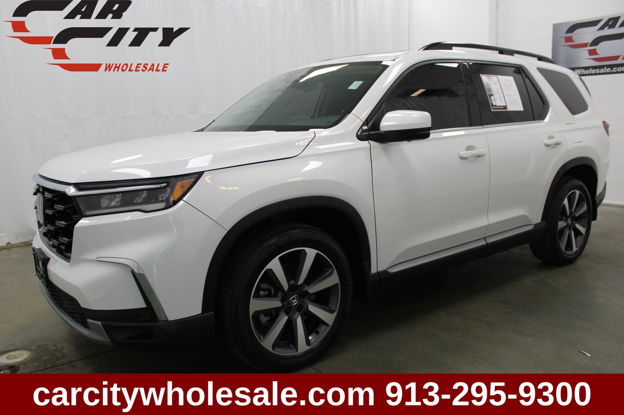 White 2023 Honda Pilot SUV / Crossover All-Wheel Drive Automatic