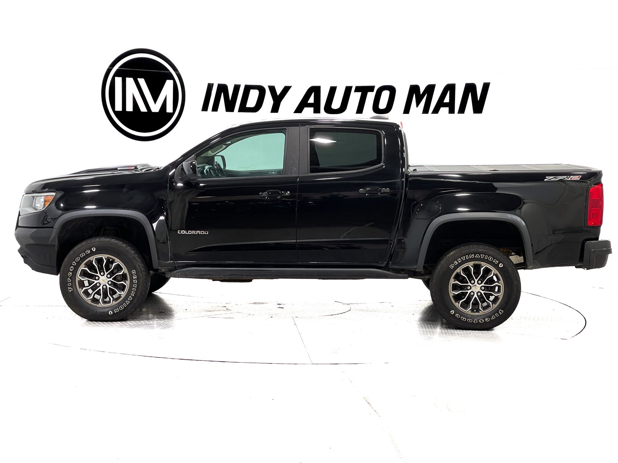 View vehicle photo 7