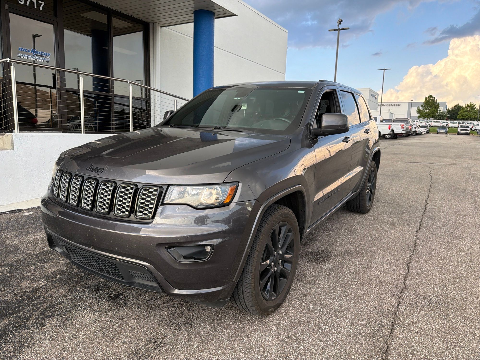 Gray (Granite Crystal Metallic Clearcoat) 2018 Jeep Grand Cherokee SUV / Crossover Four-Wheel Drive 8-Speed Automatic