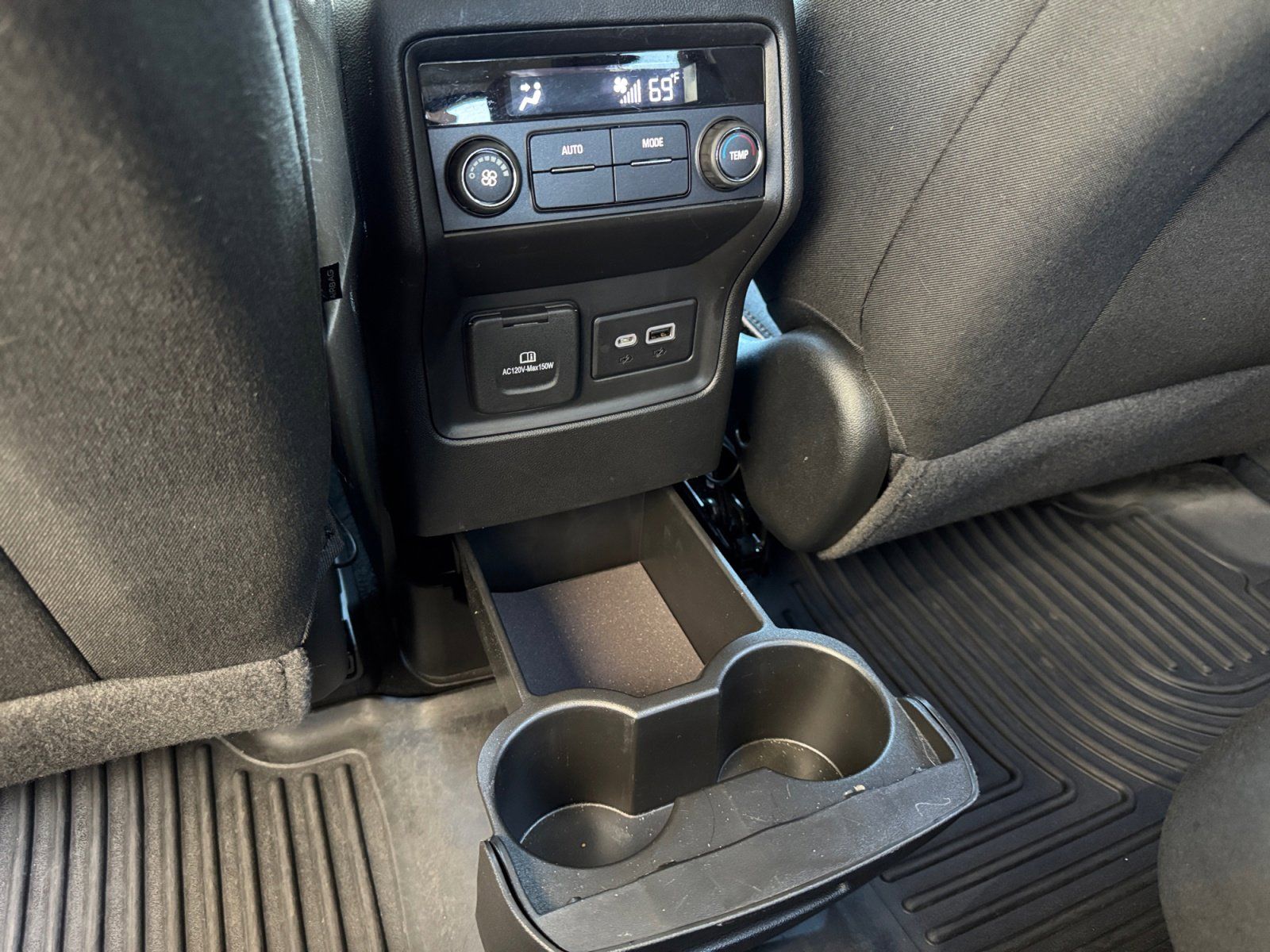 Used 2023 GMC Acadia AT4 4D Sport Utility