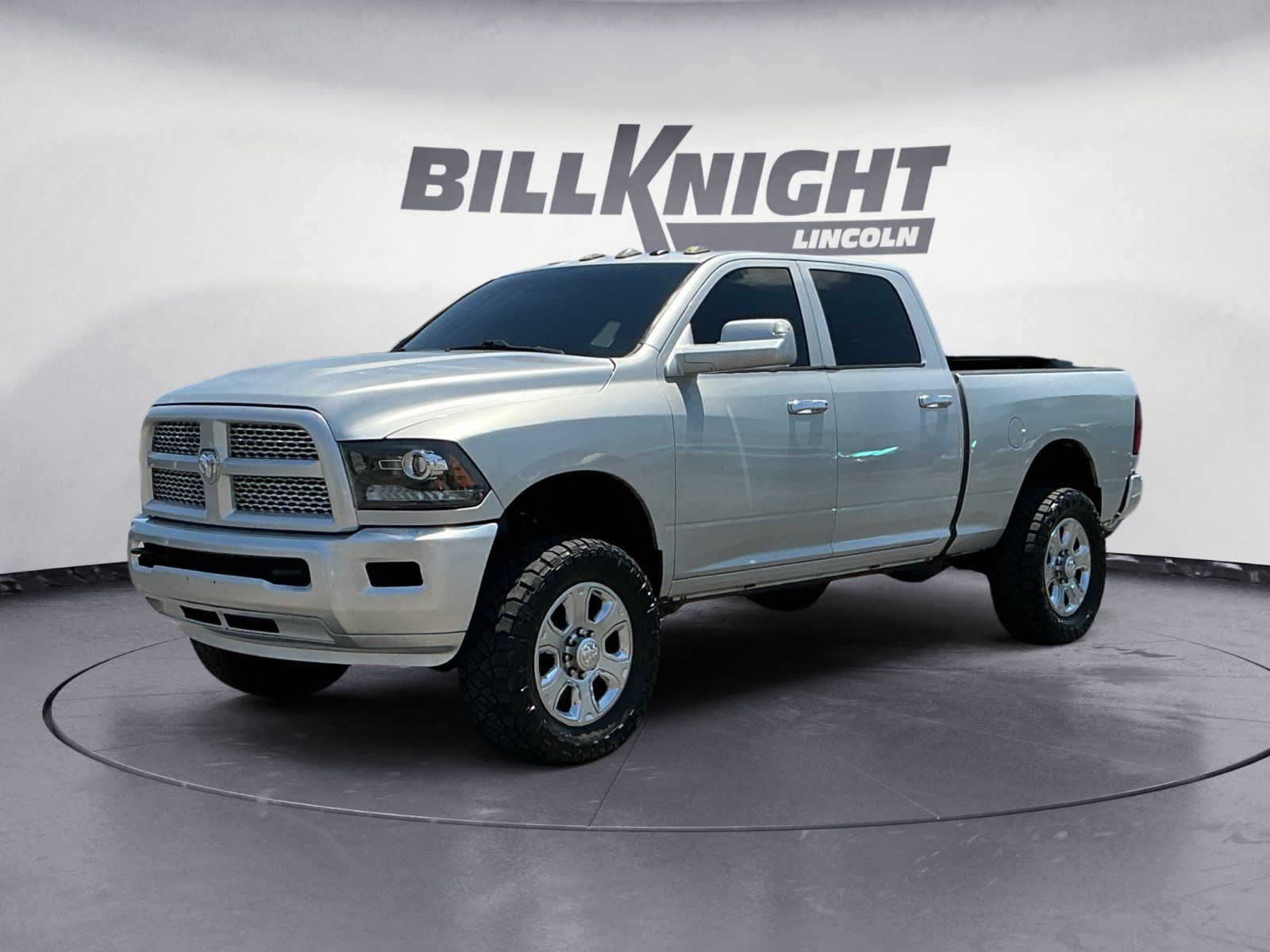 Bright Silver Clearcoat Metallic 2018 RAM 2500 Pickup Truck Four-Wheel Drive 6-Speed Automatic