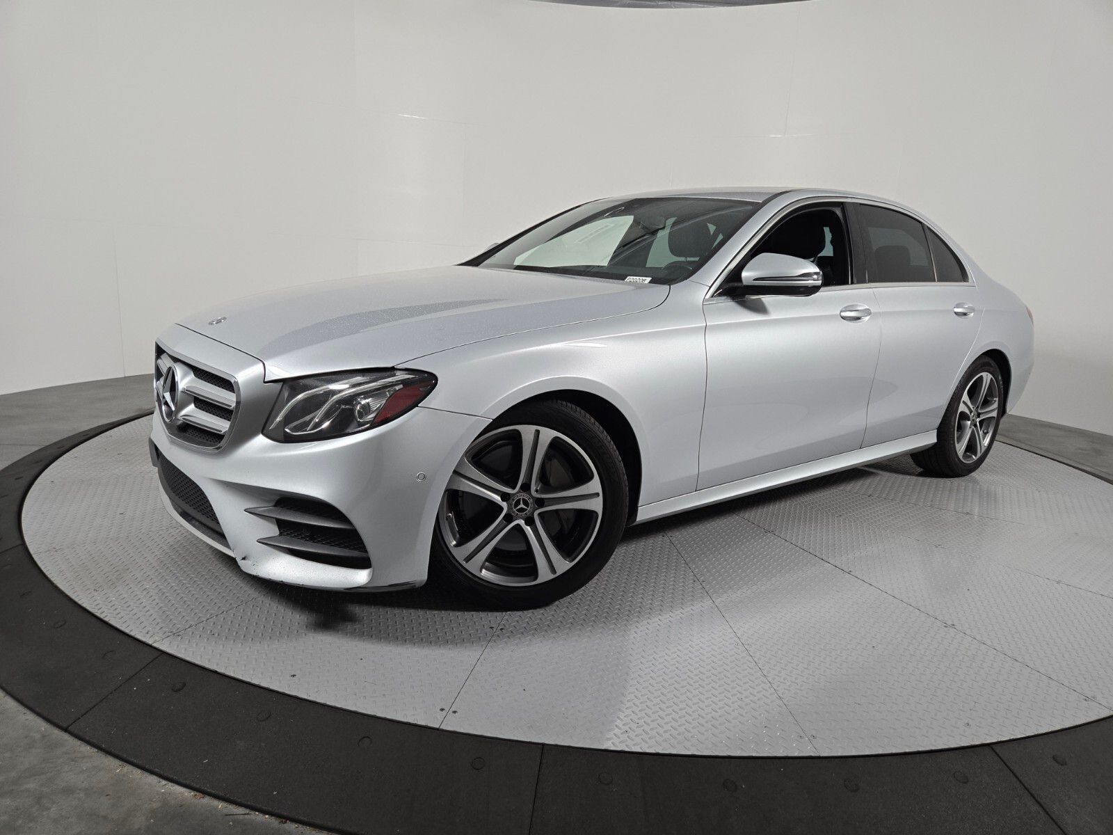 Iridium Silver Metallic 2017 Mercedes-Benz E-Class Sedan Rear-Wheel Drive 9-Speed Automatic