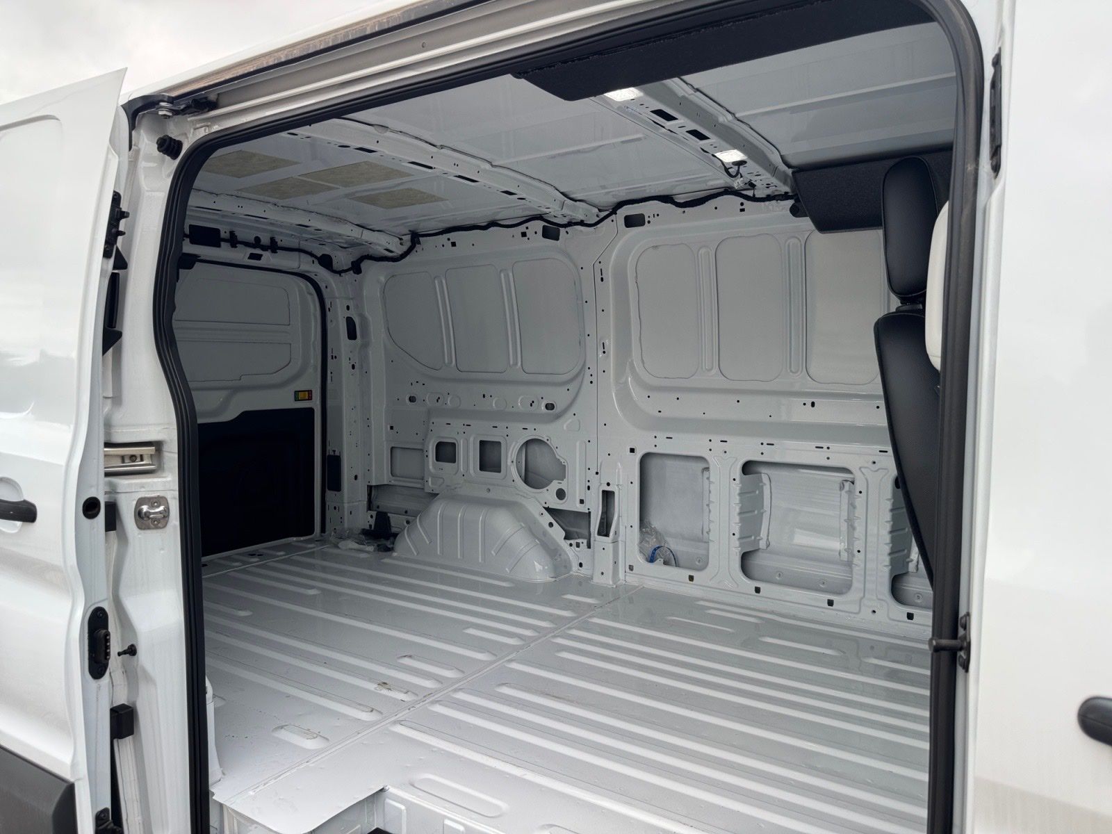 Used 2024 Ford Transit-250 3D Cargo Van